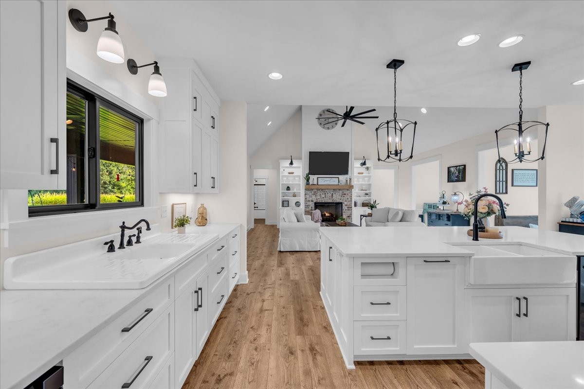 781 Brassfield Rd