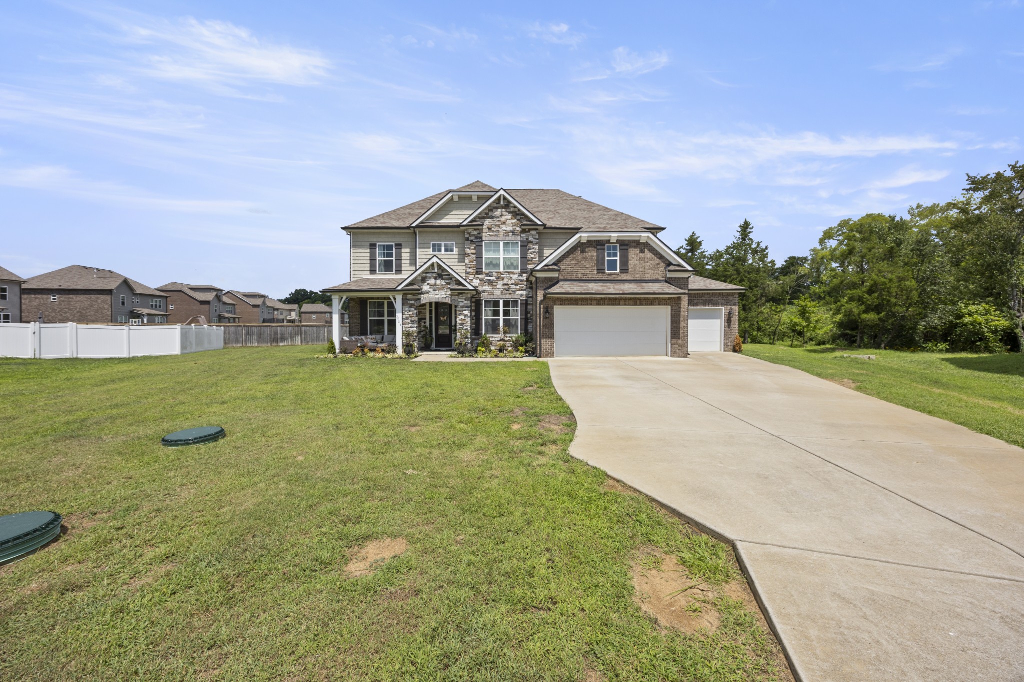 3906 Bomeadows Dr