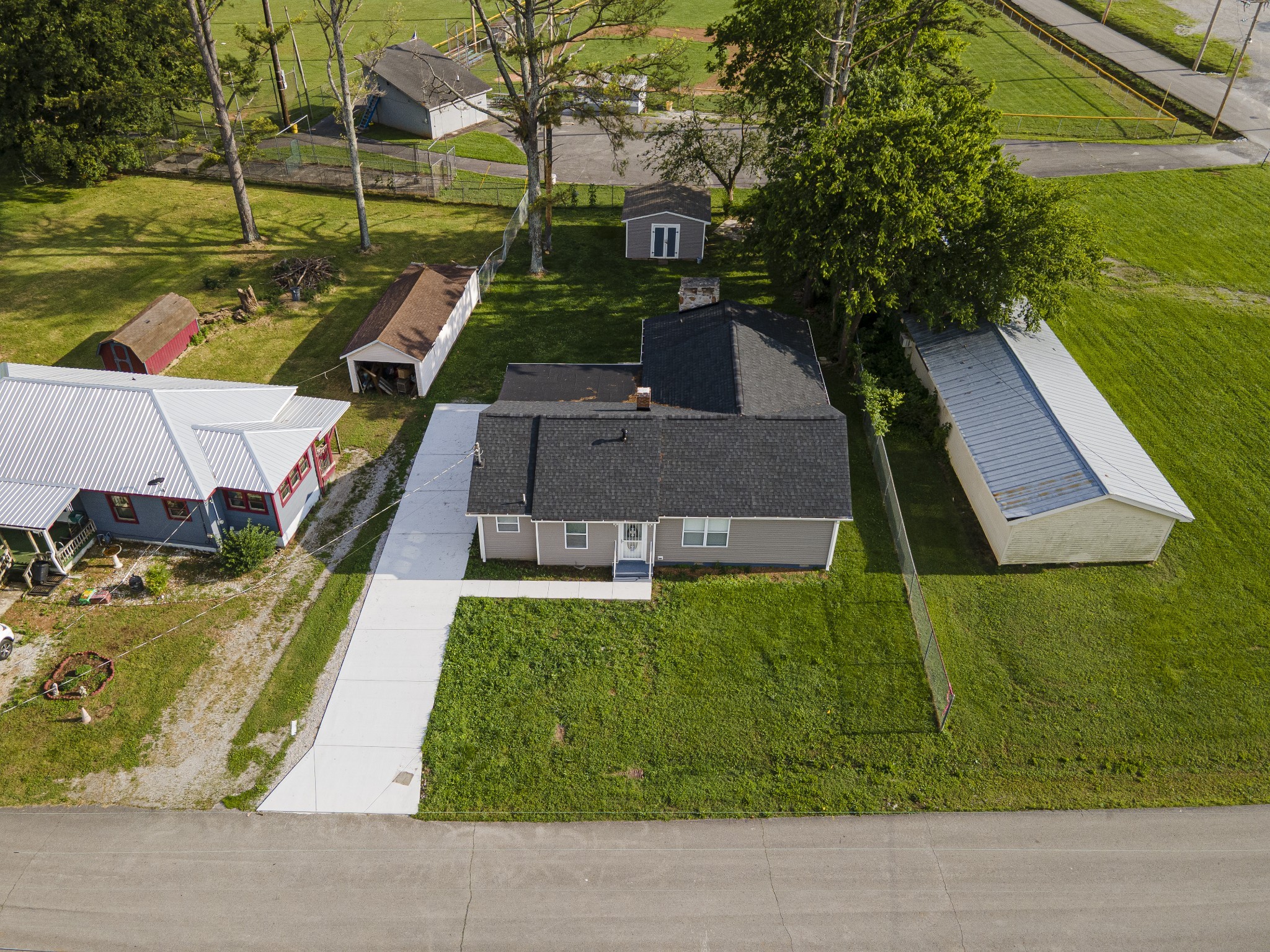 121 Popular St, N