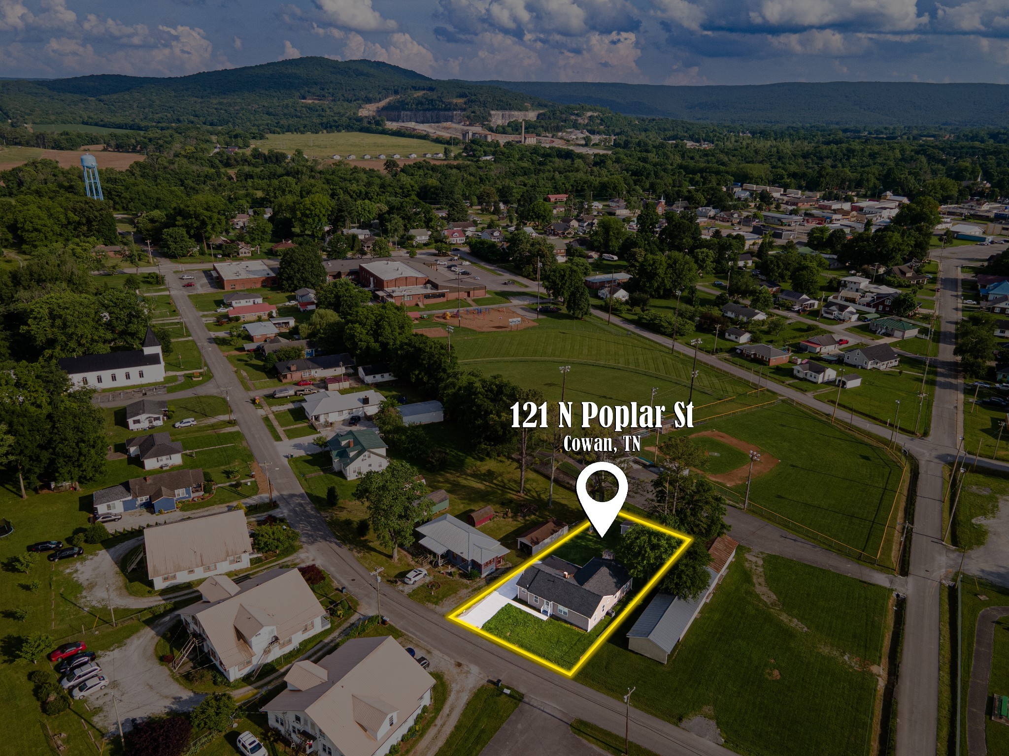 121 Popular St, N