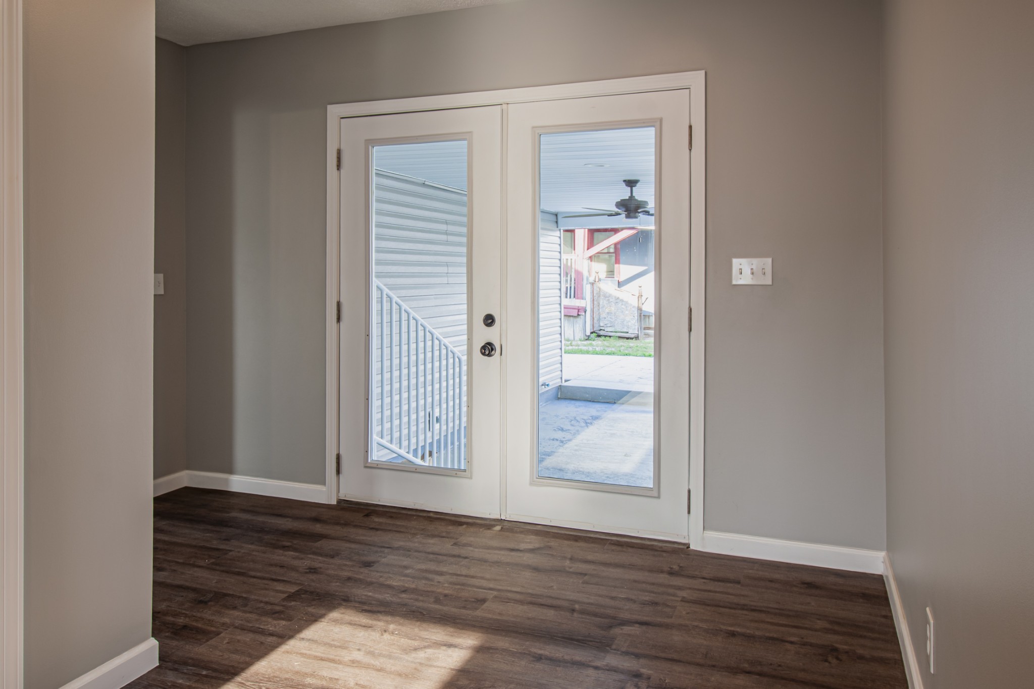 121 Popular St, N
