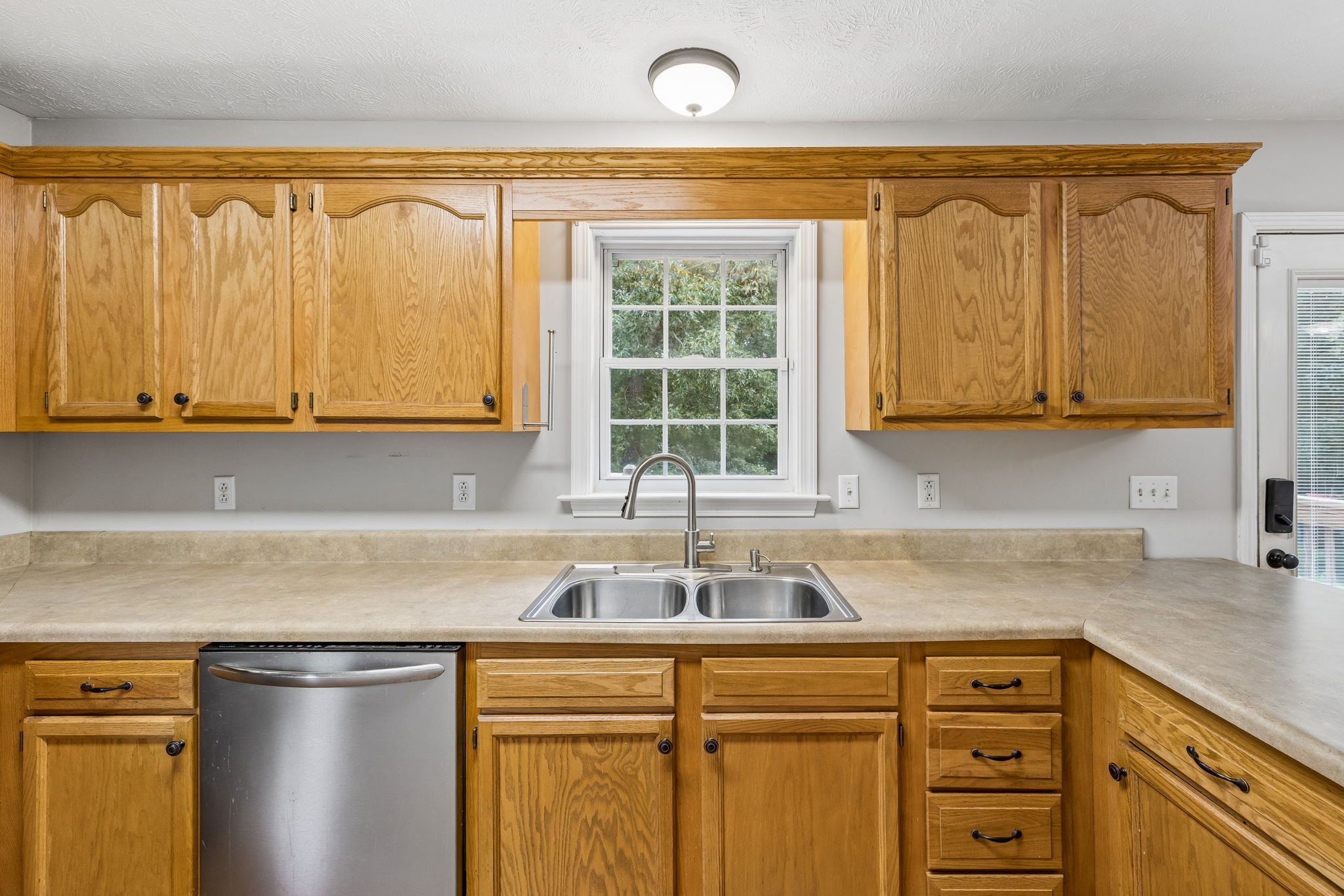 1200 Dawson Rd