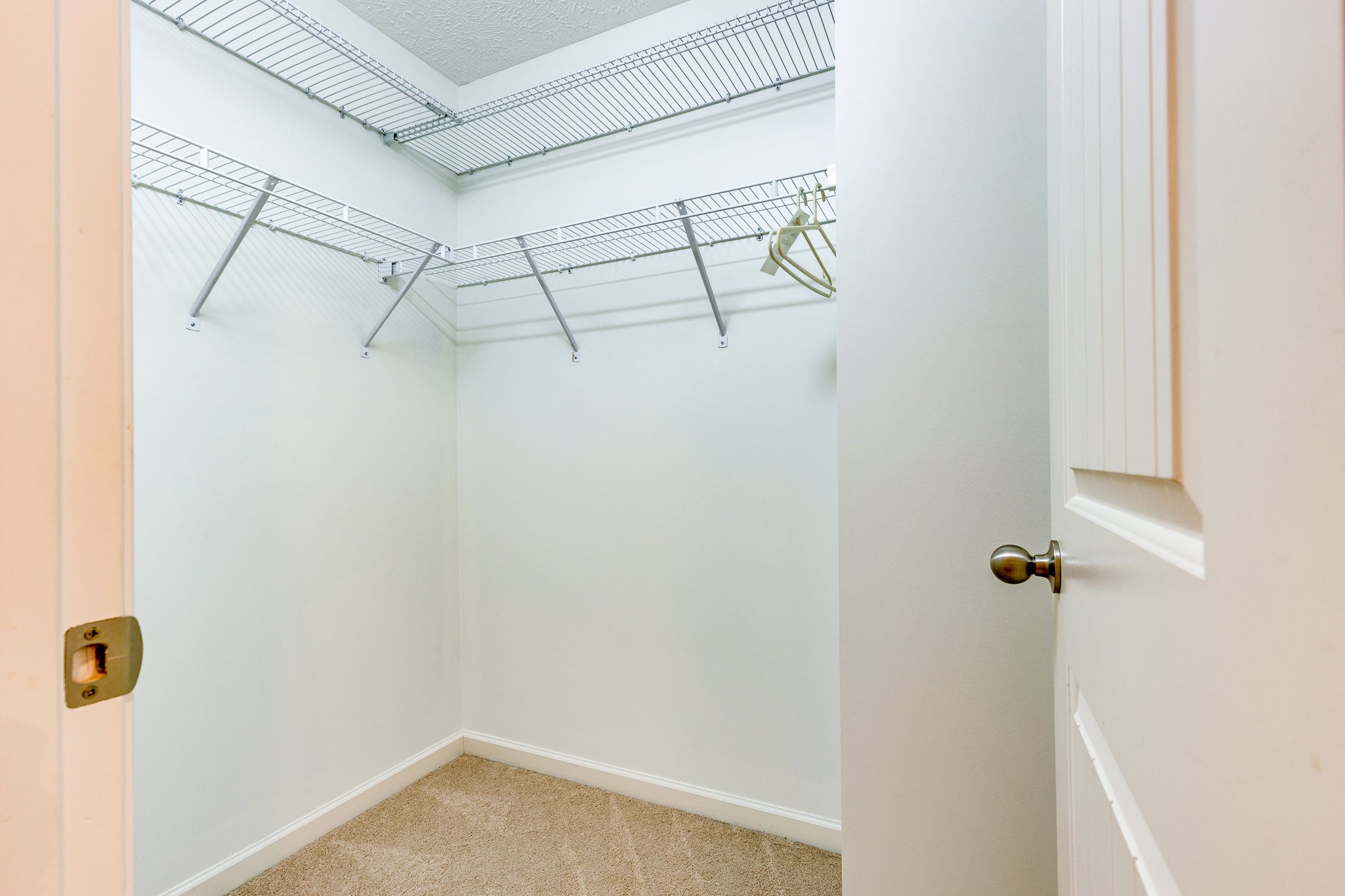 2121 Calydon Ct