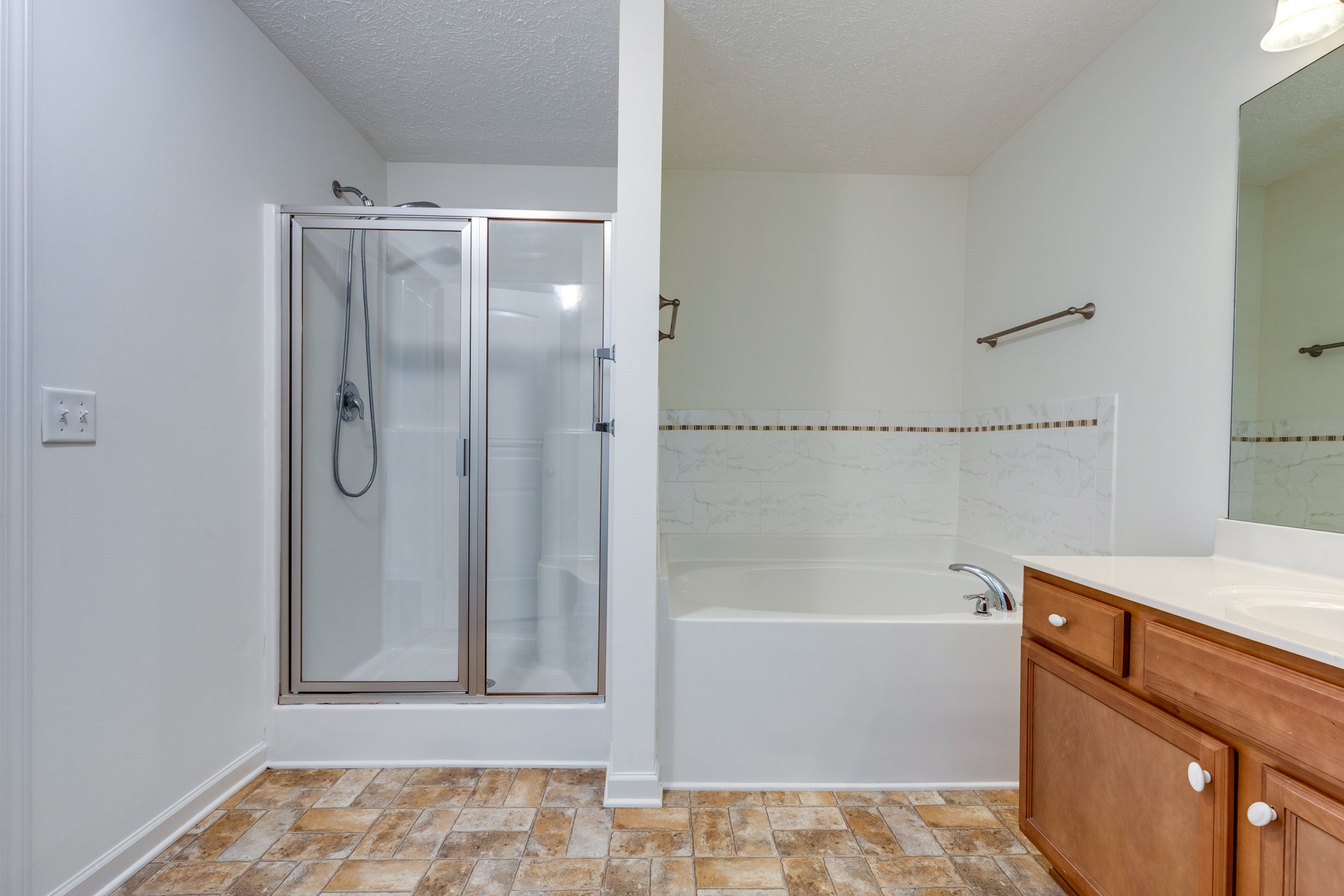 2121 Calydon Ct