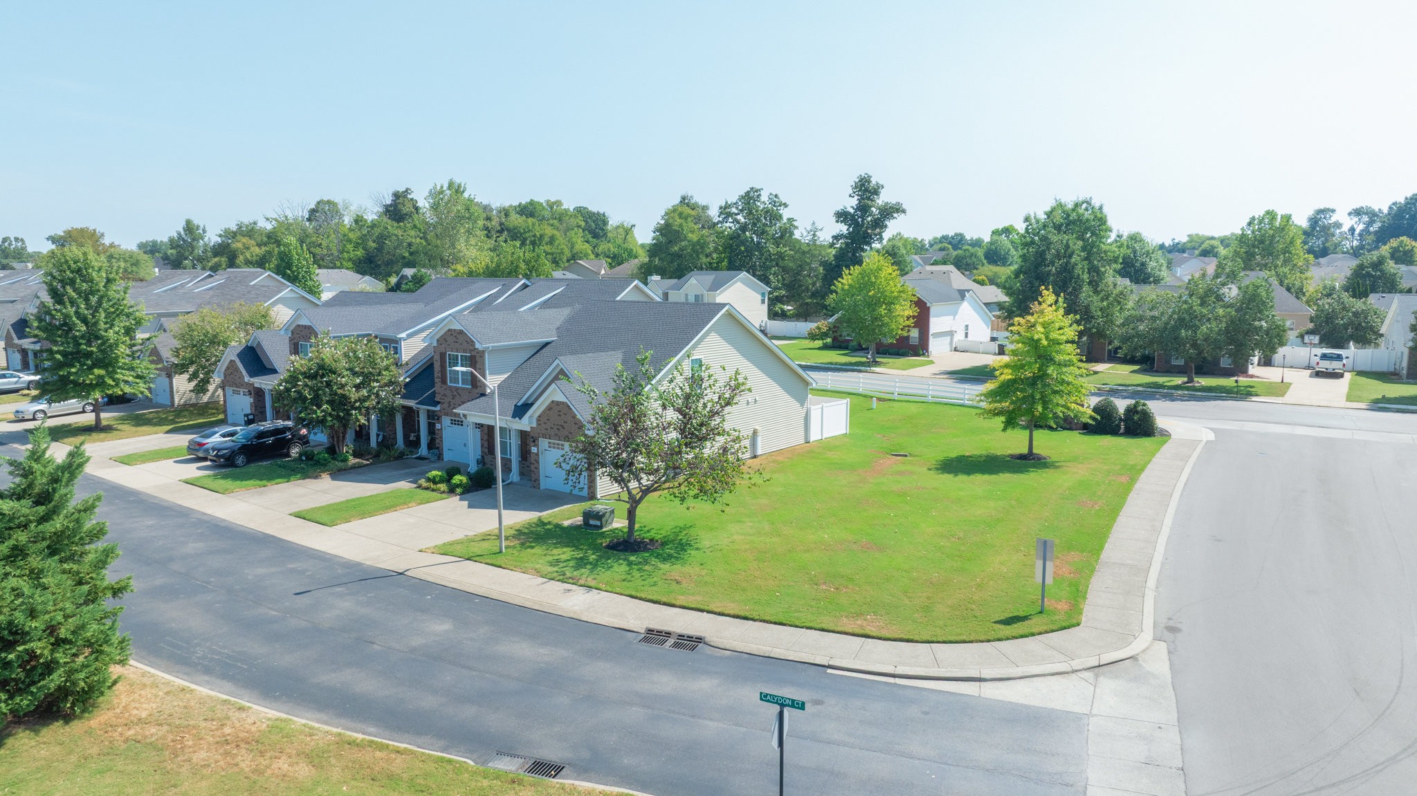 2121 Calydon Ct