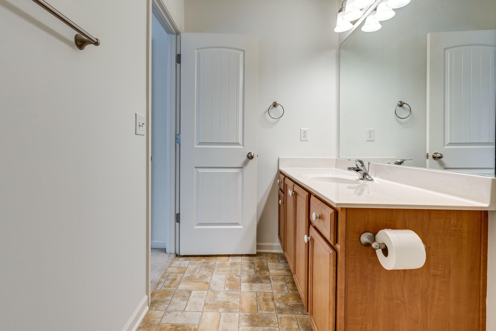 2121 Calydon Ct