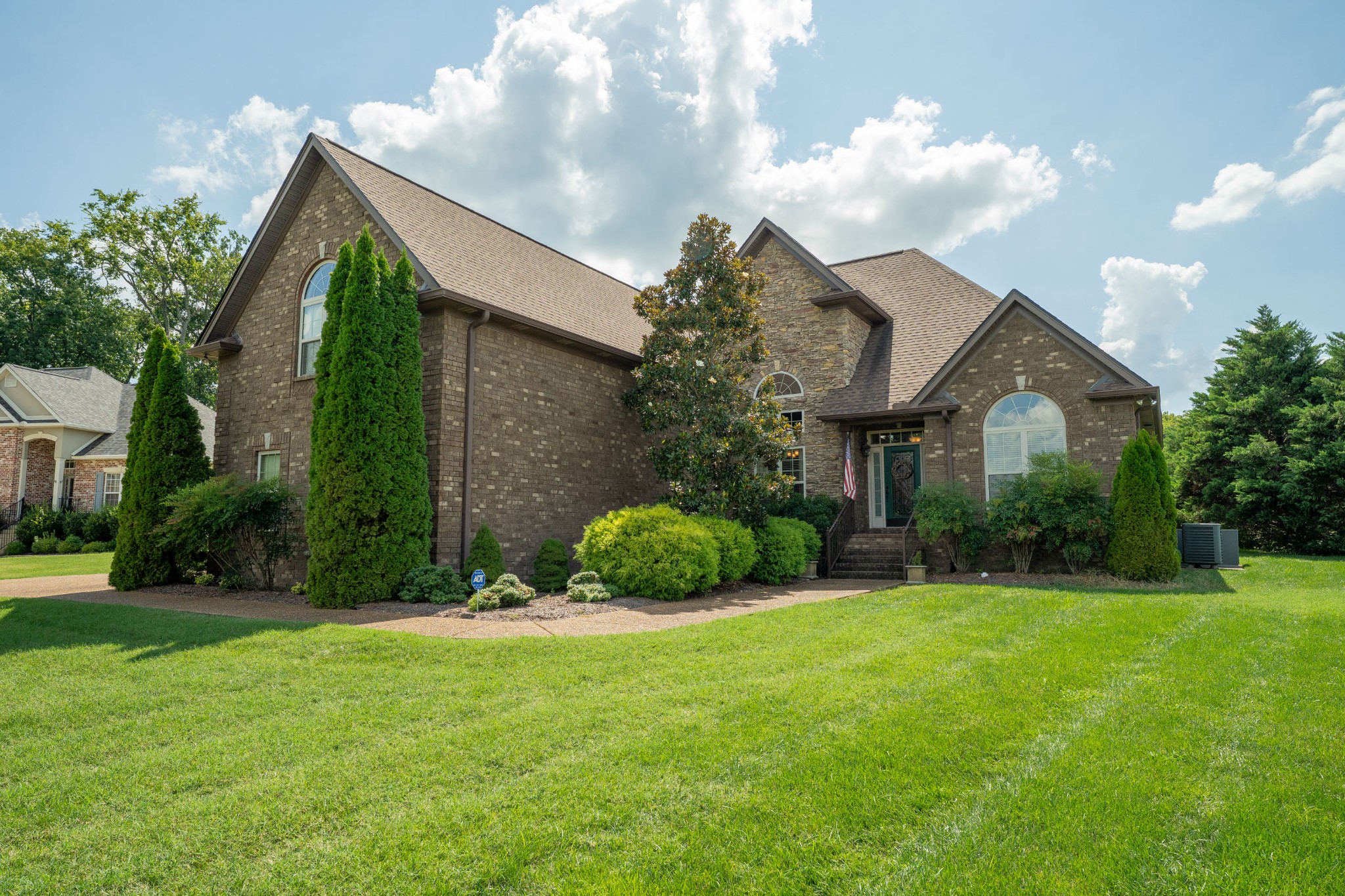 1076 Summerstar Cir
