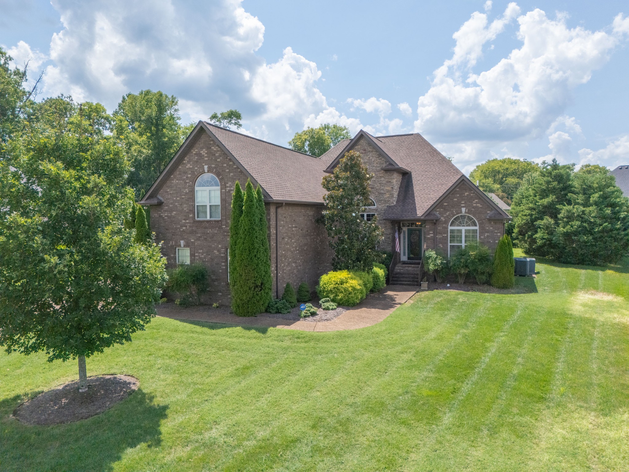 1076 Summerstar Cir