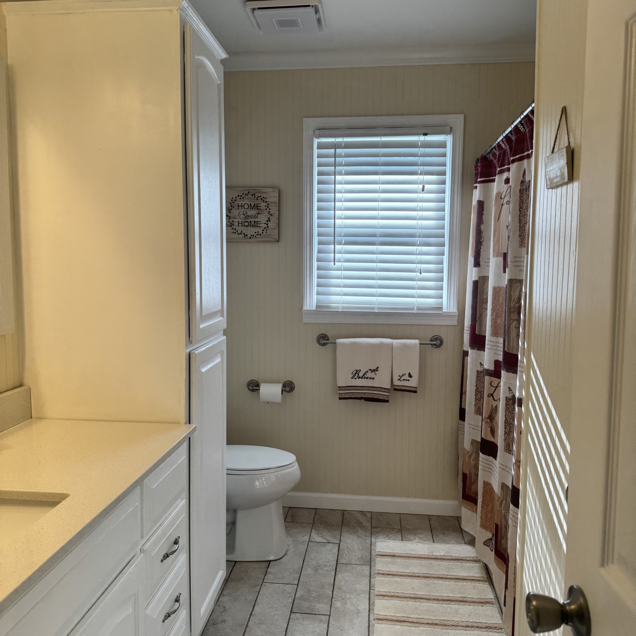154 Eaton Ln