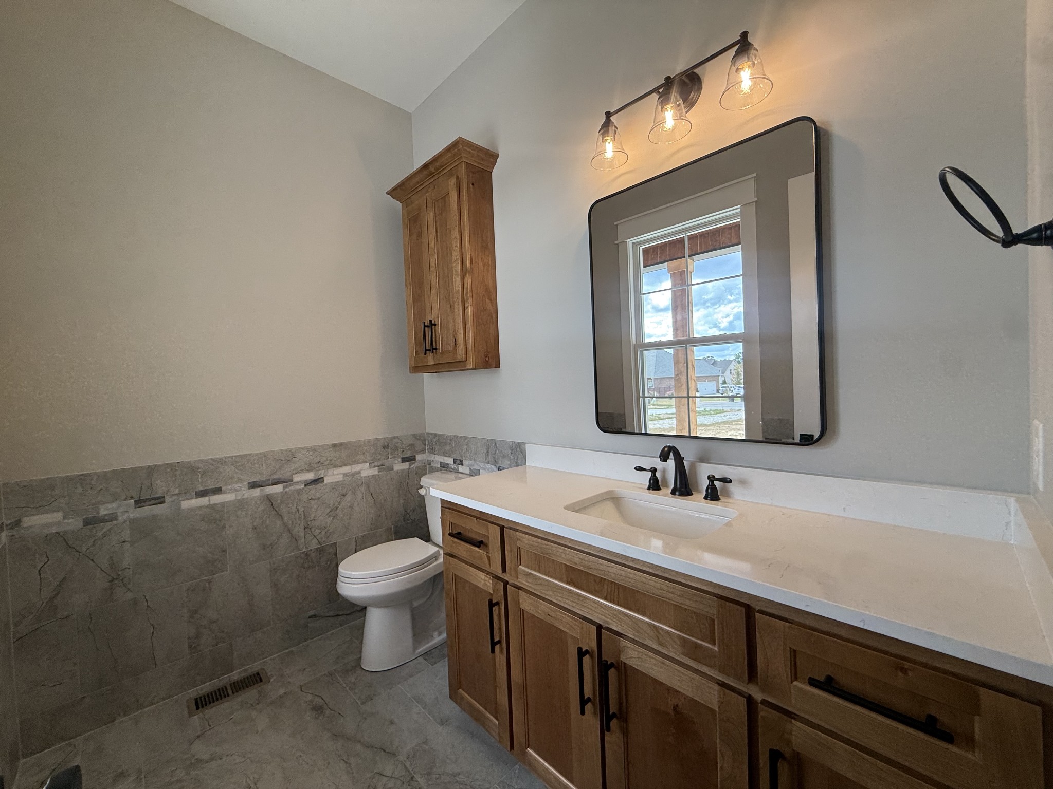 121 settlers Trace
