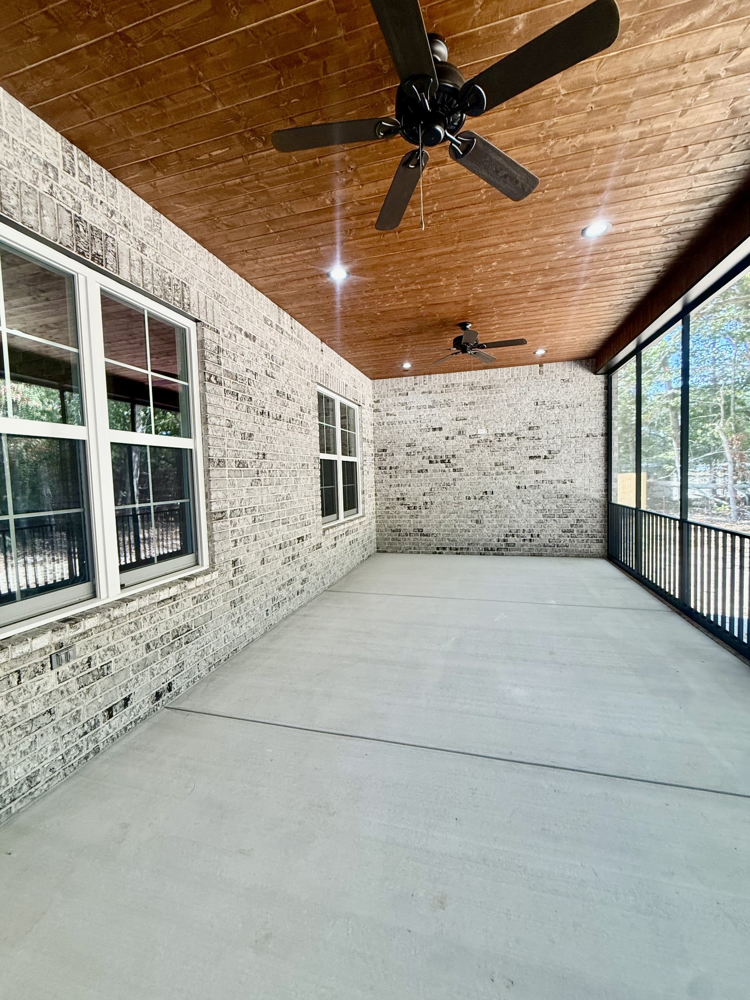 121 settlers Trace