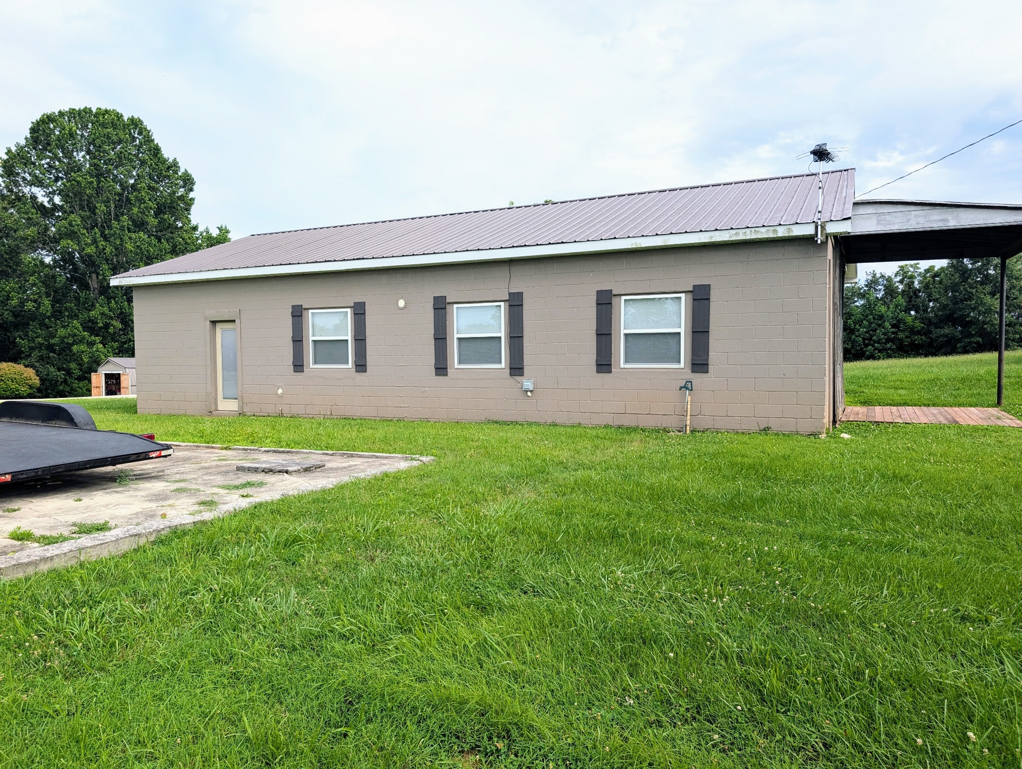 649 Blair Pond Rd