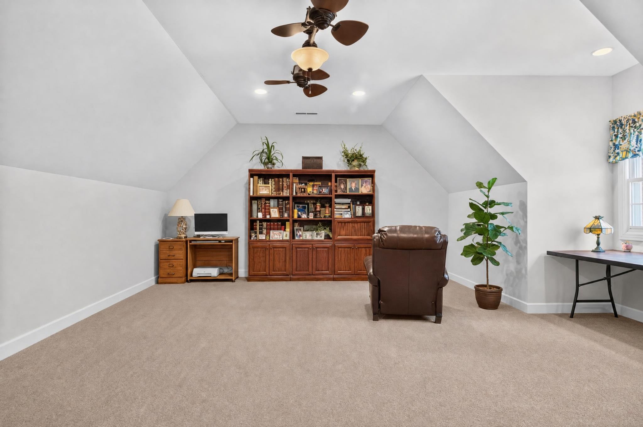 413 Settlers Trce