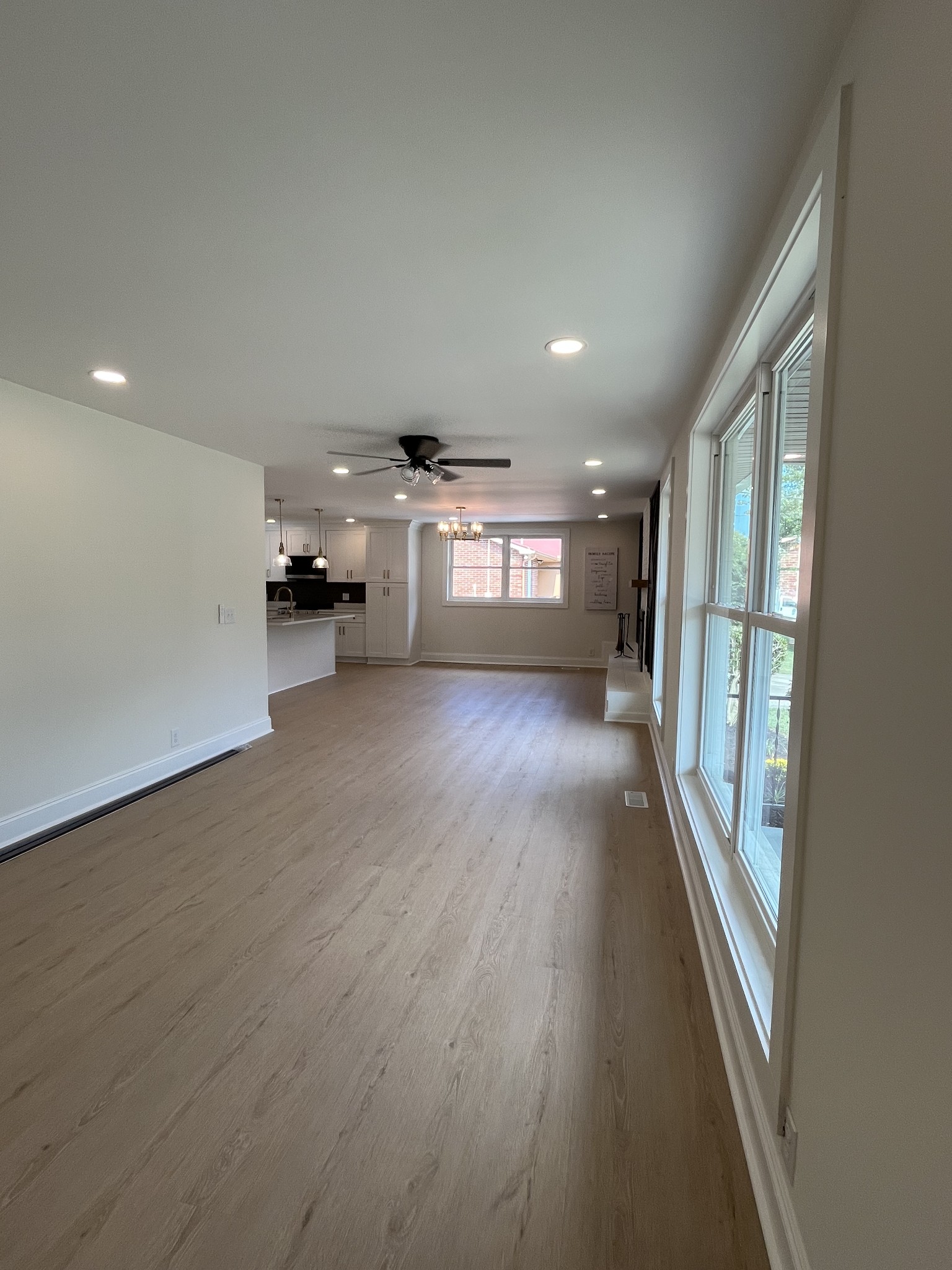 3865 Augusta Dr