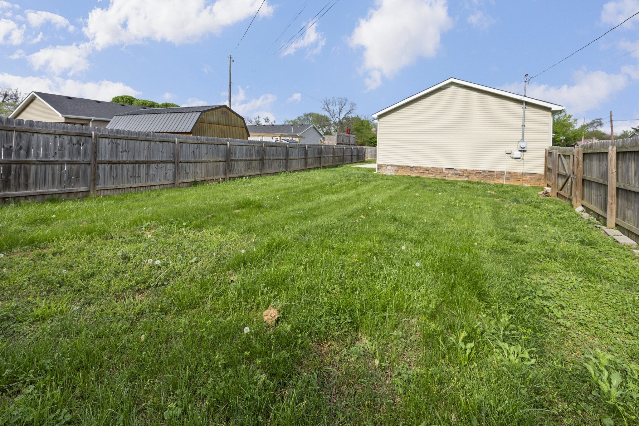 406 Cherry St