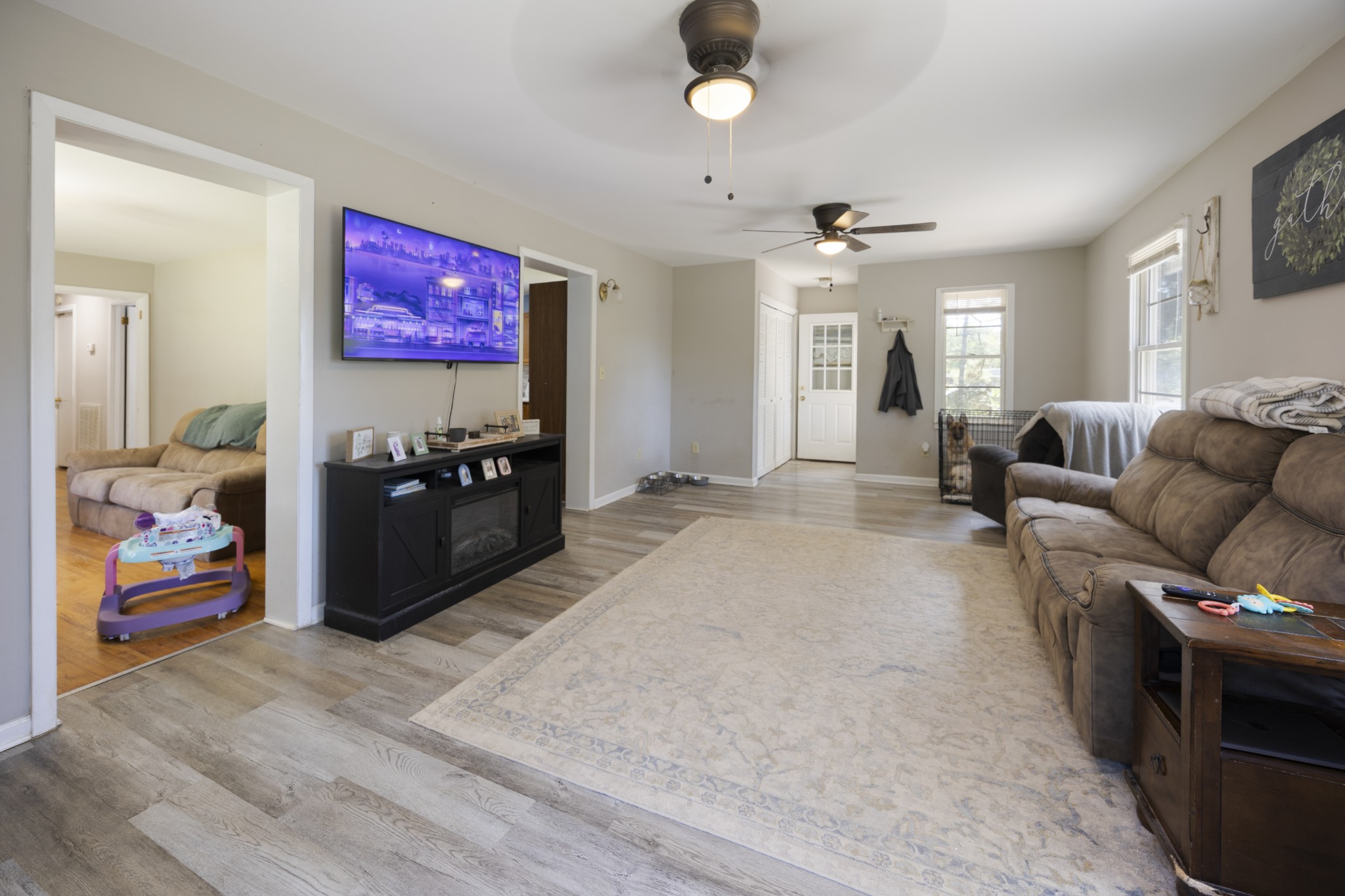 106 Darwin St