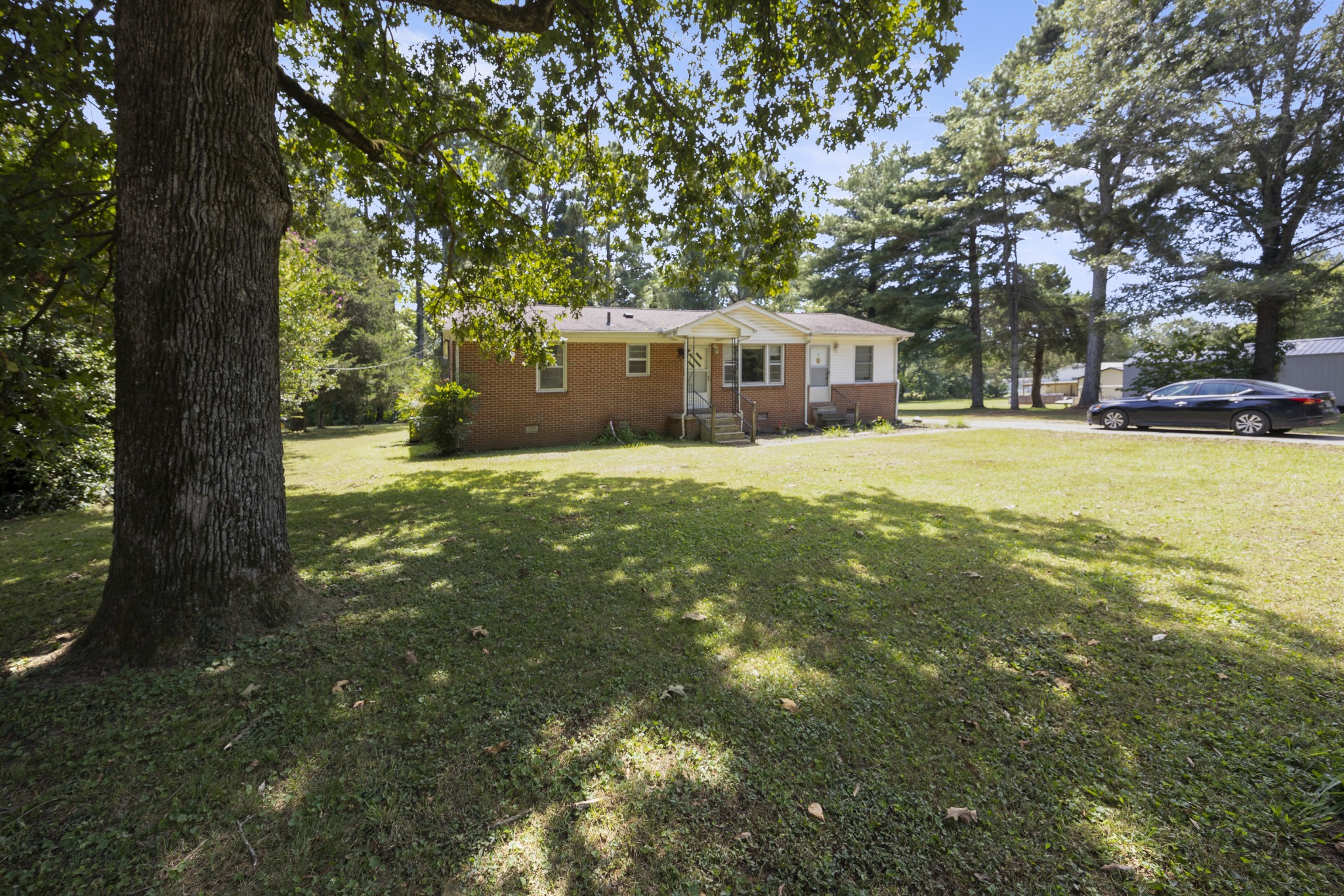 106 Darwin St