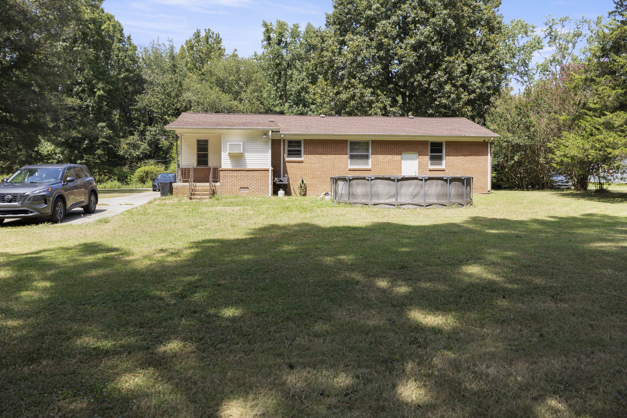106 Darwin St