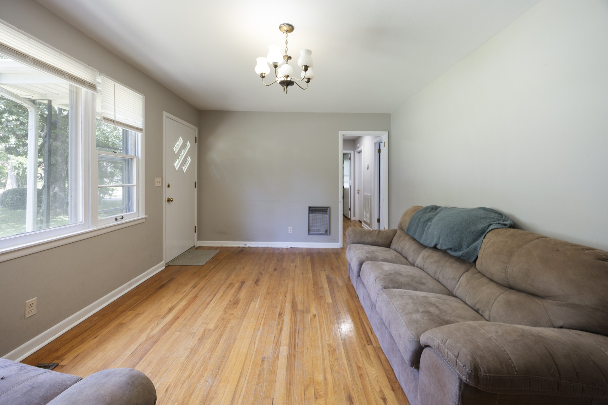 106 Darwin St