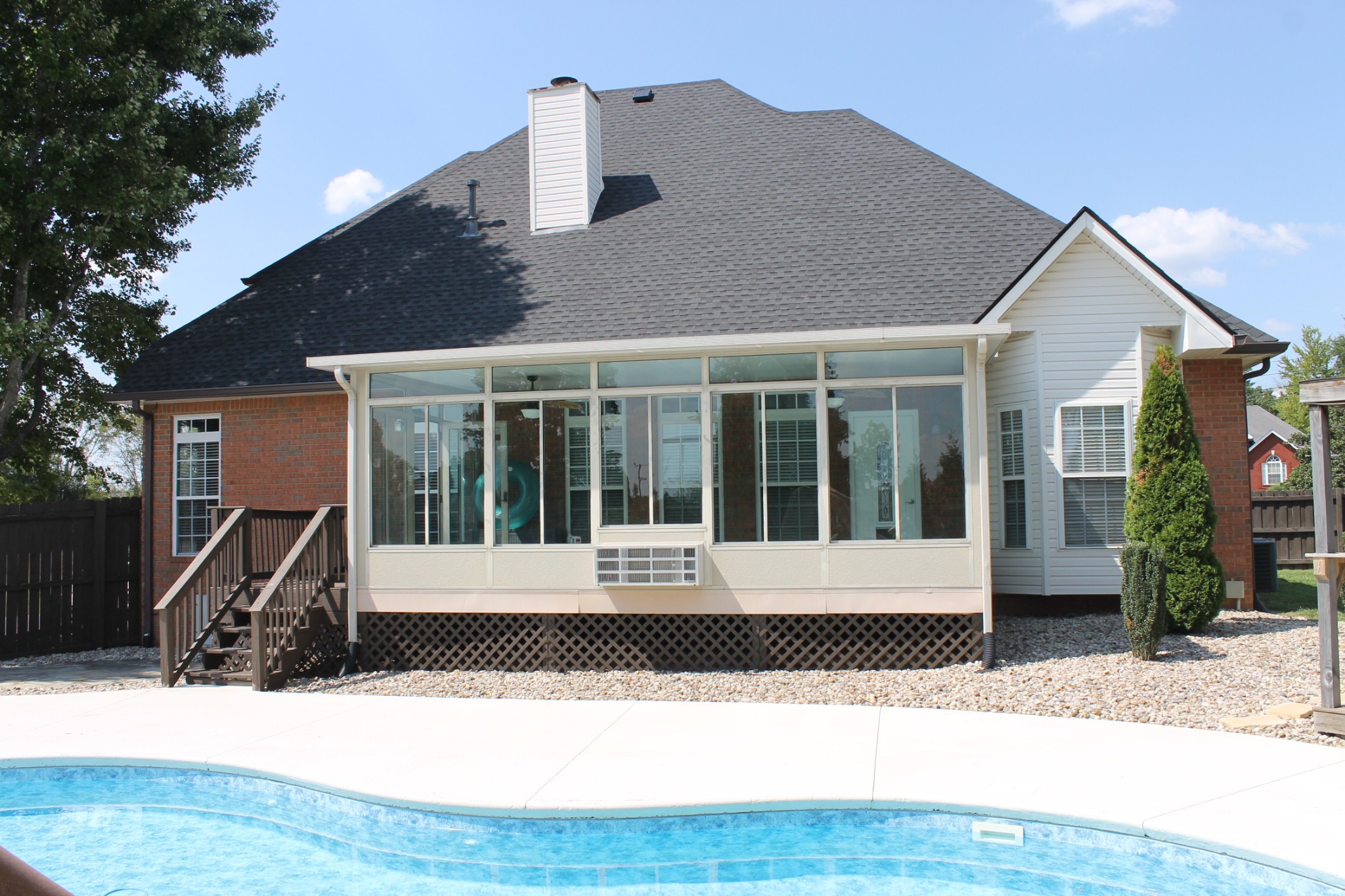 312 Cherry Ln