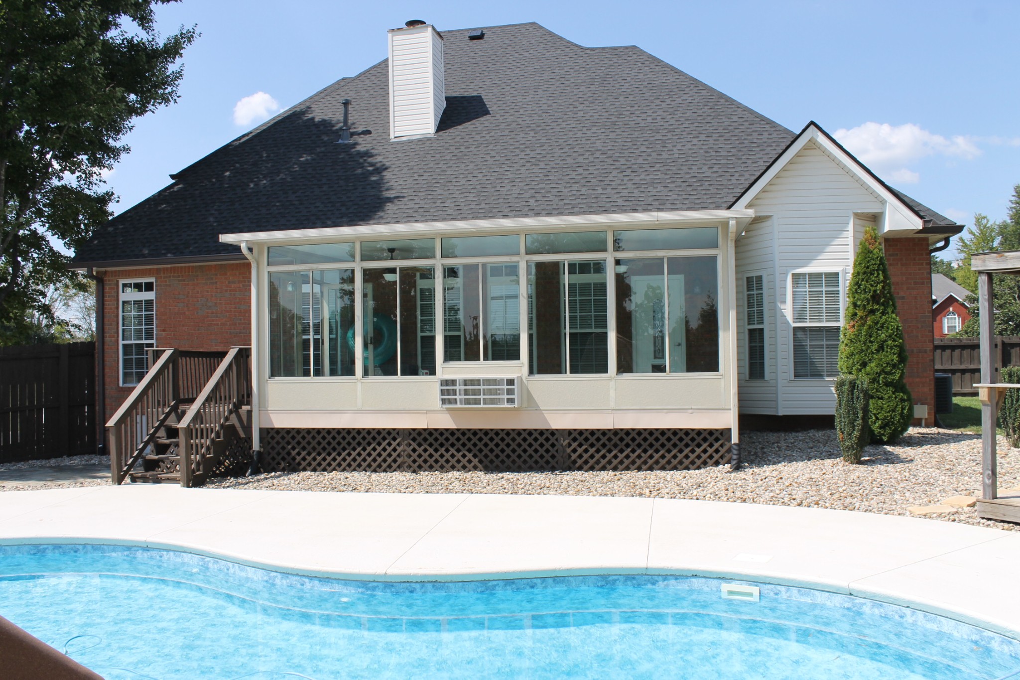 312 Cherry Ln