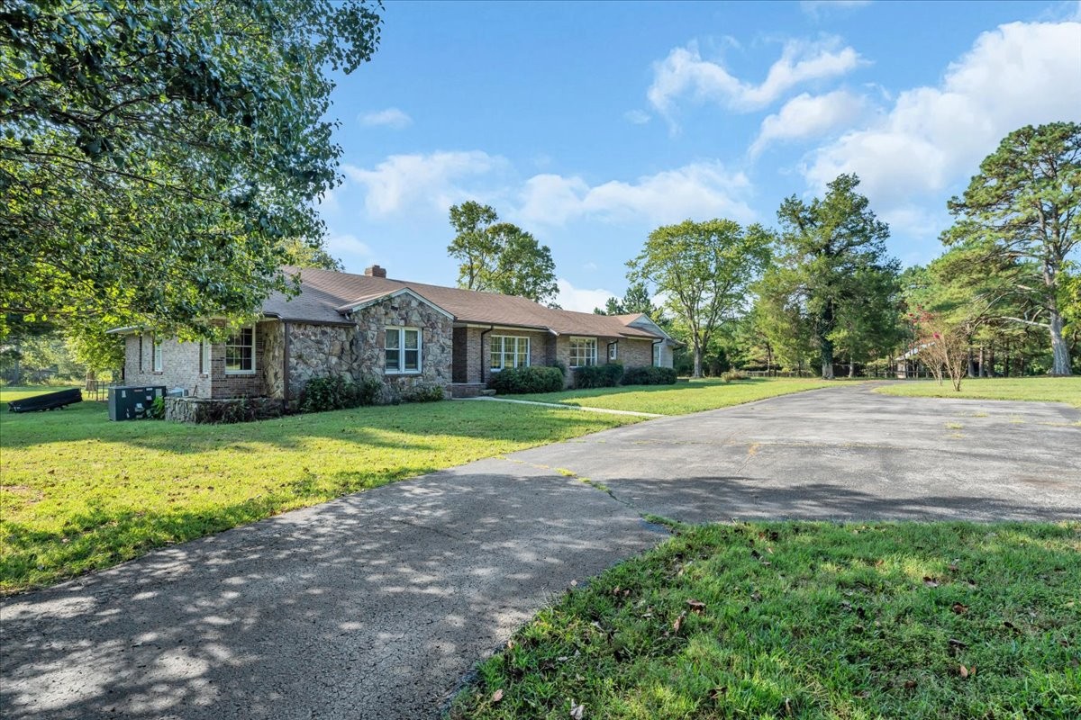 219 Cat Creek Rd