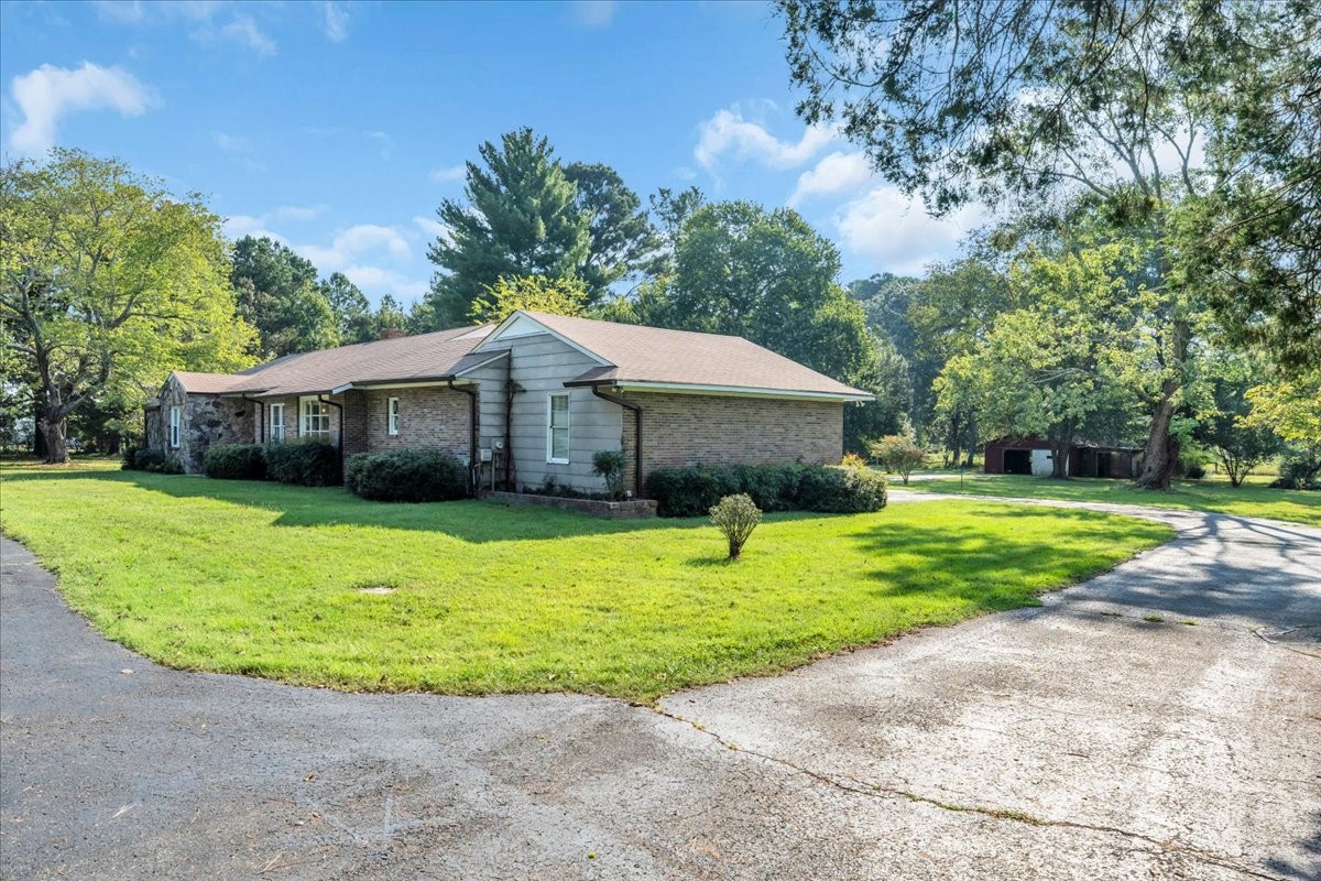 219 Cat Creek Rd