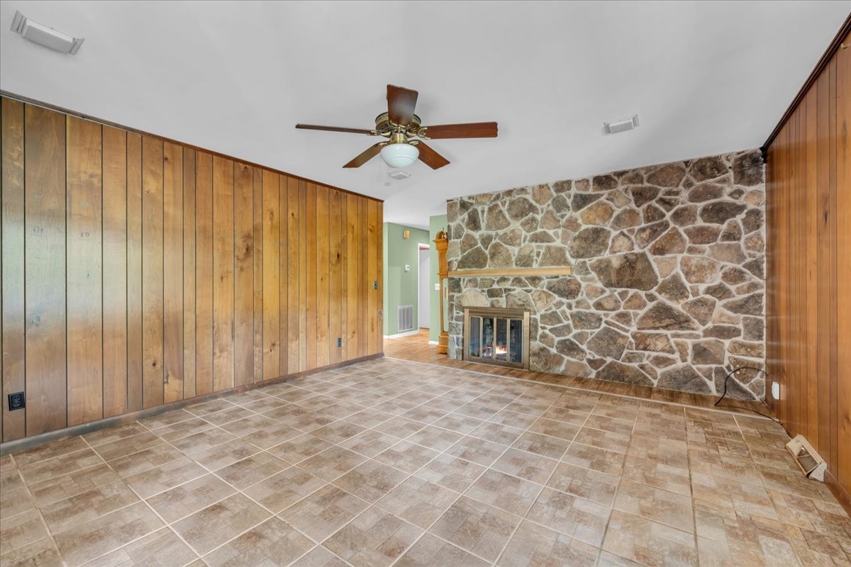 219 Cat Creek Rd