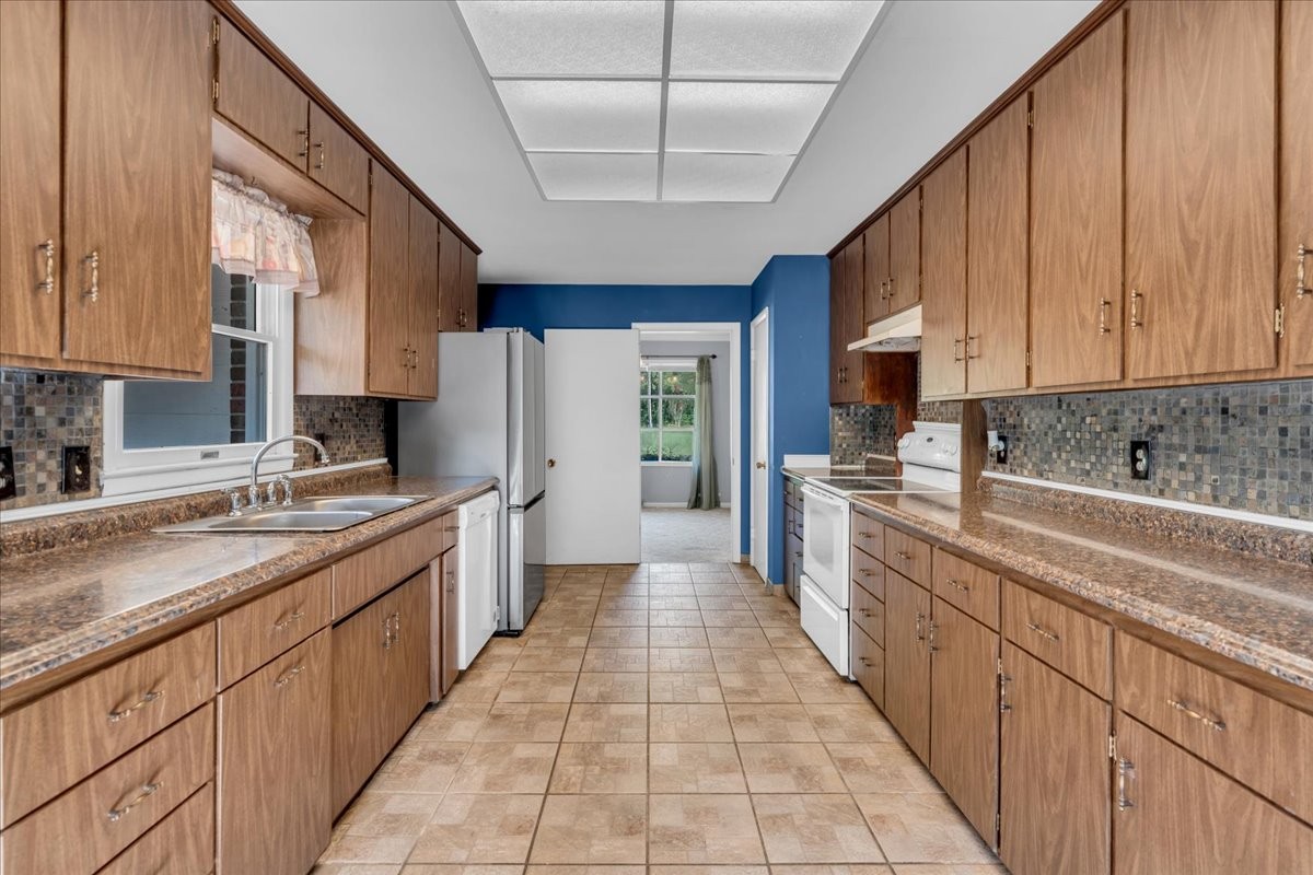 219 Cat Creek Rd
