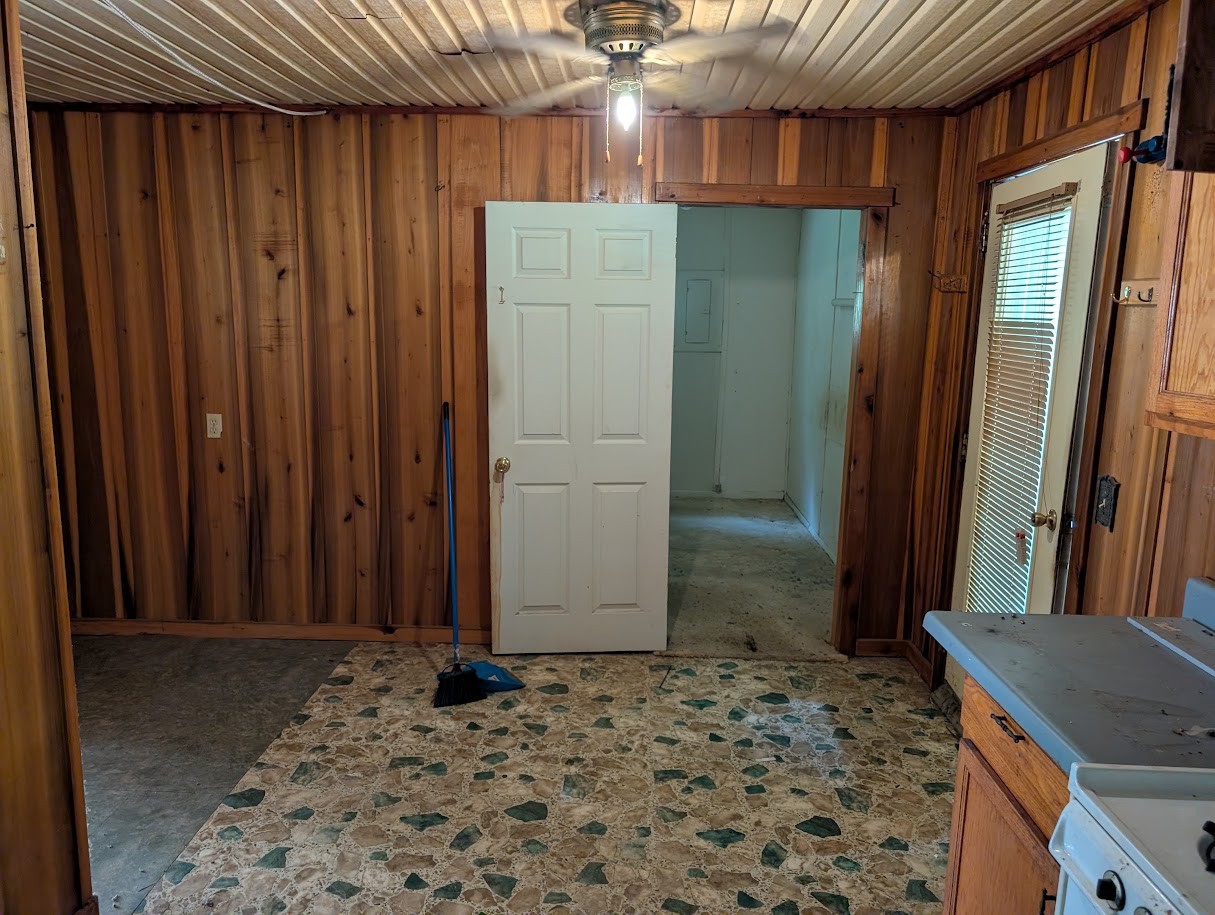 176 Parks Rd
