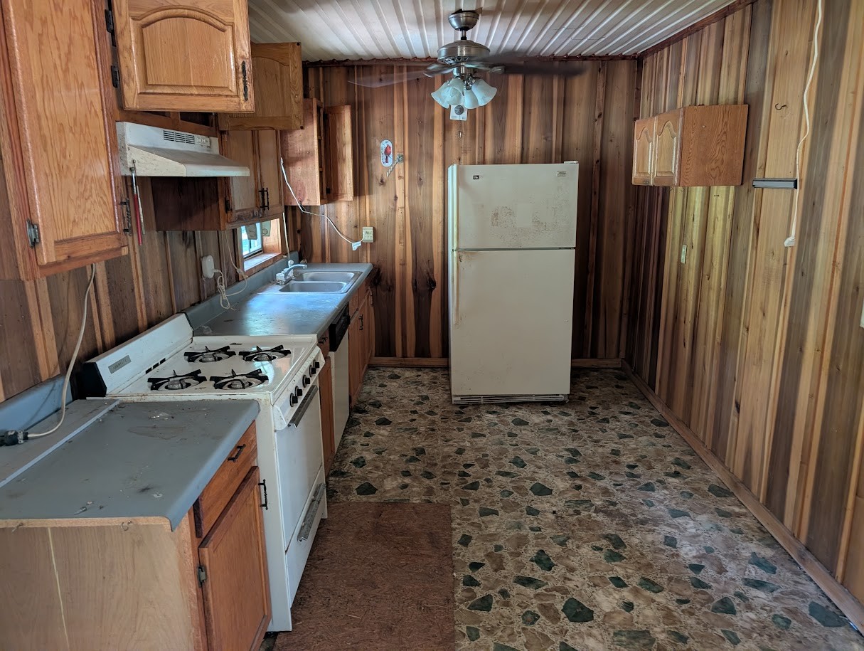176 Parks Rd