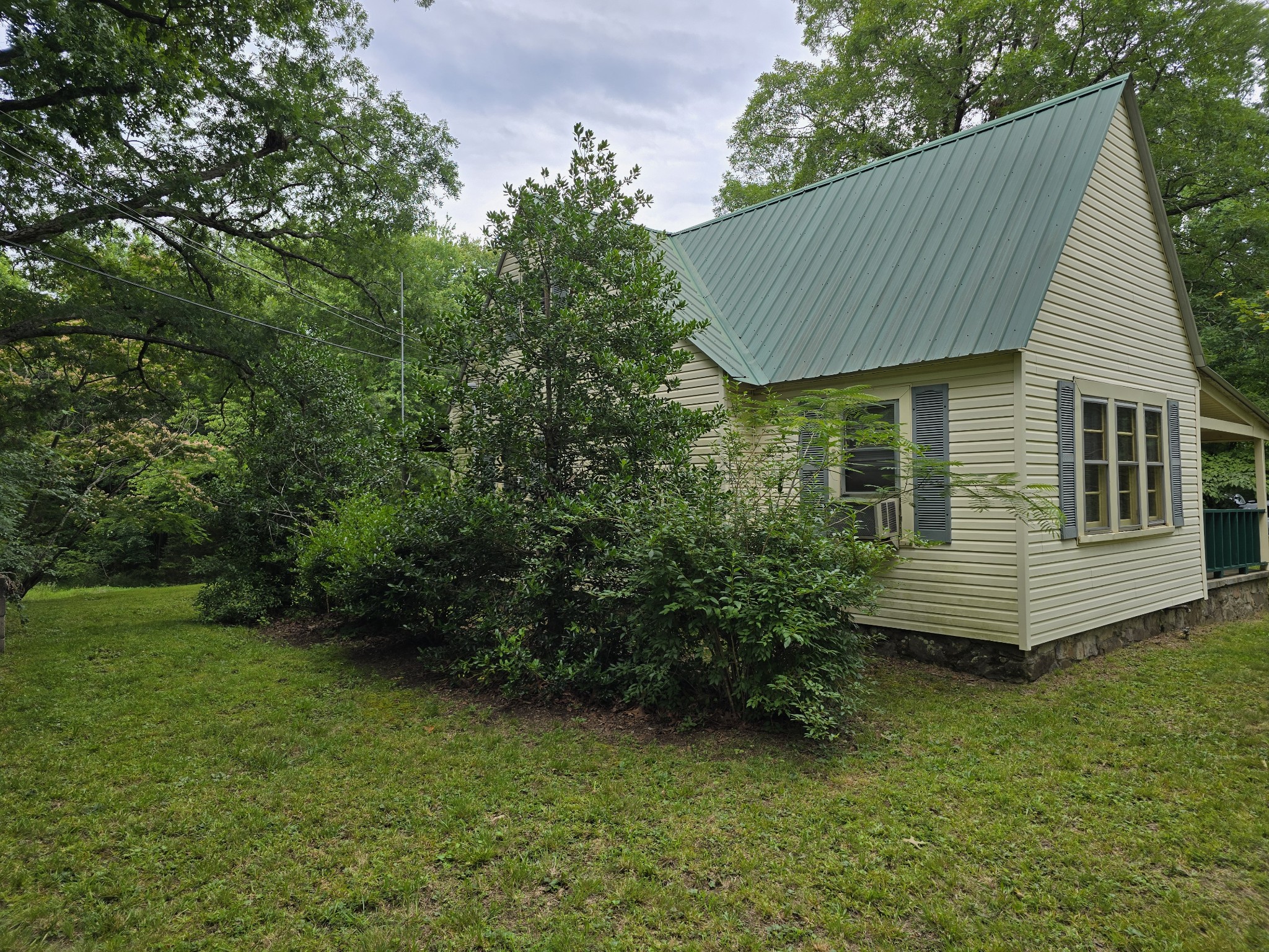 176 Parks Rd