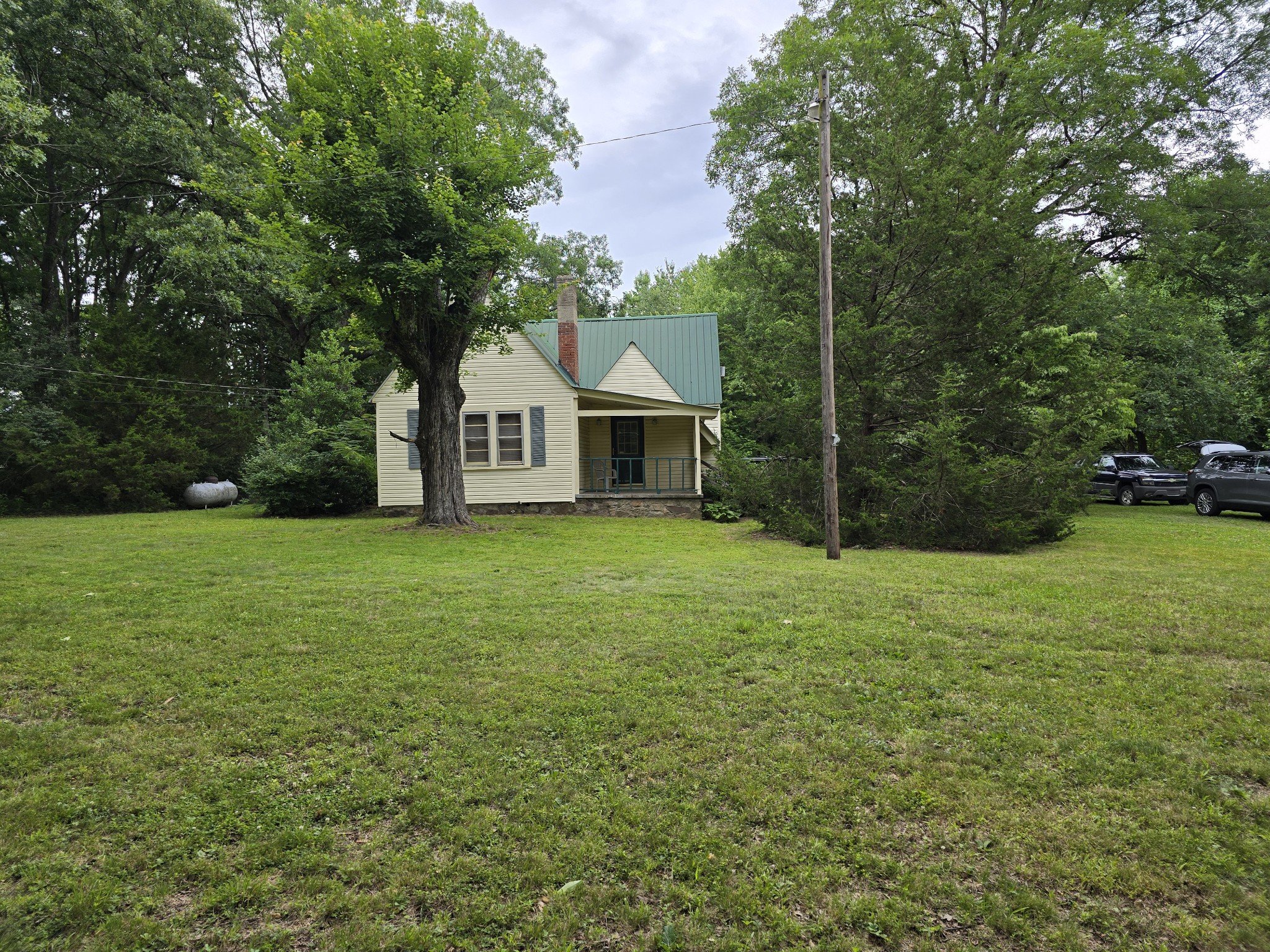 176 Parks Rd
