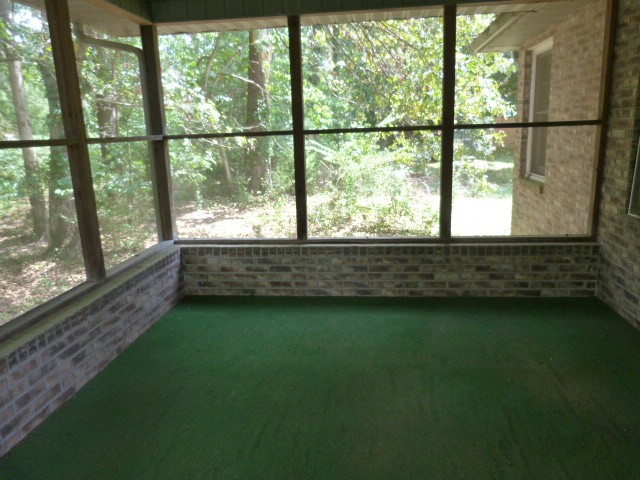 127 Bradbury Ct