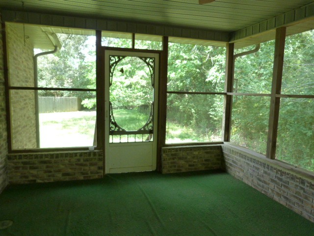 127 Bradbury Ct
