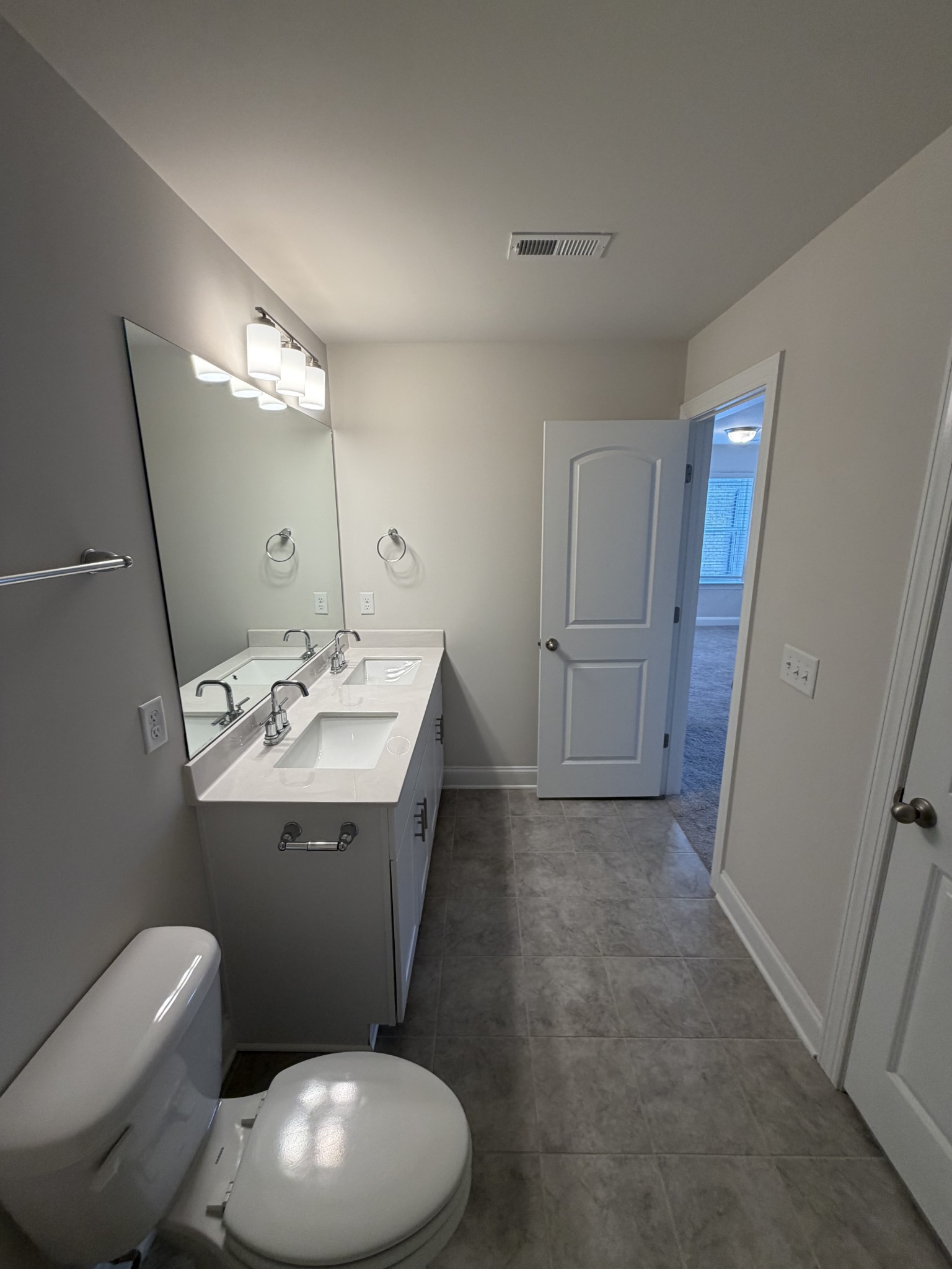 416 Deveron Dr
