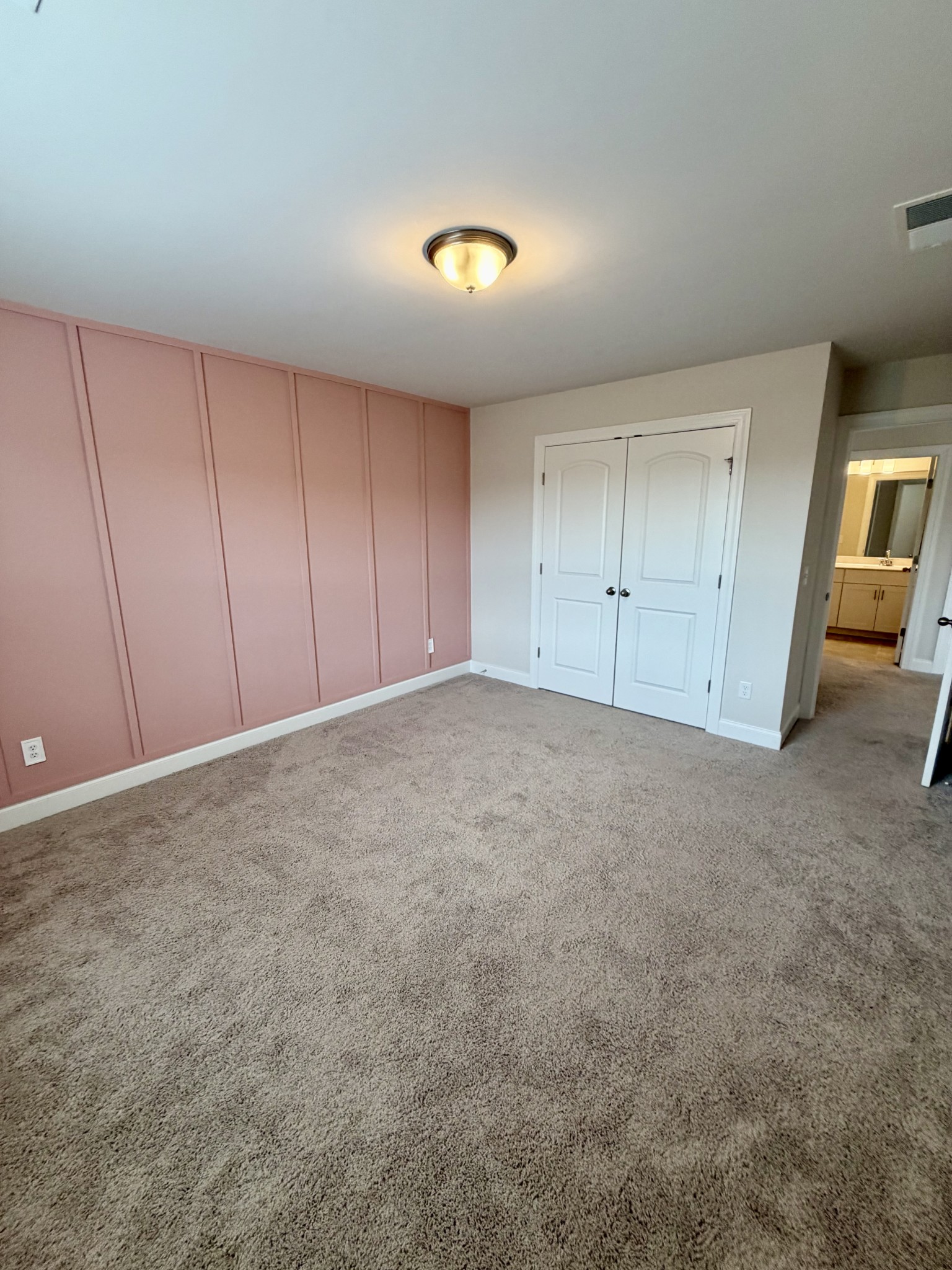 416 Deveron Dr