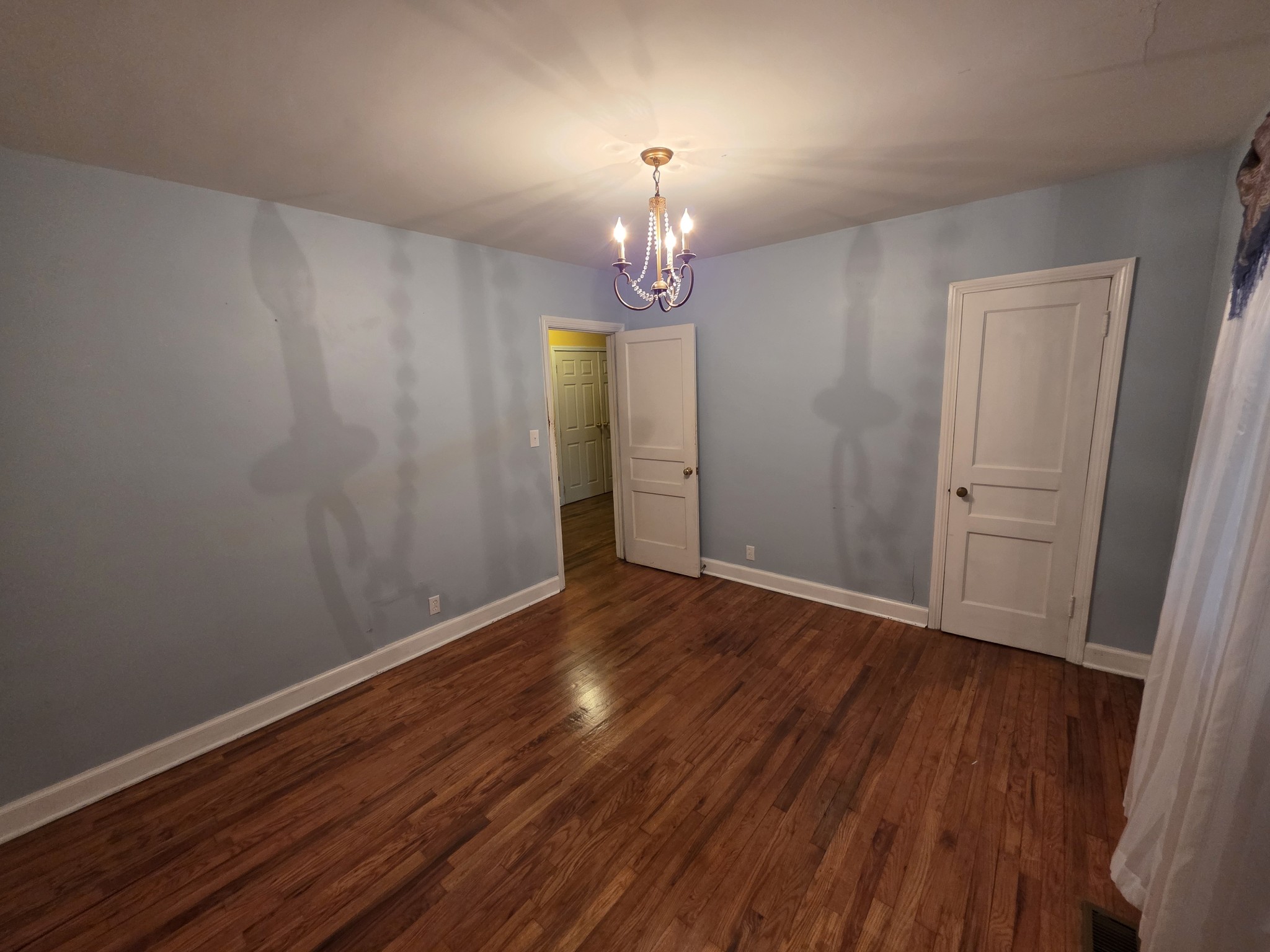 322 E Campbell Rd