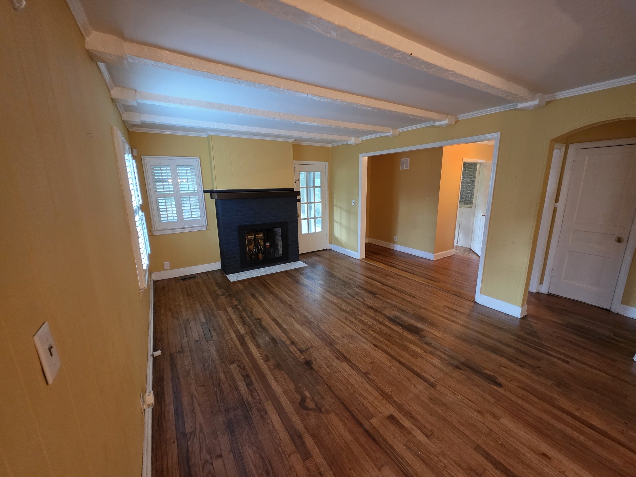 322 E Campbell Rd