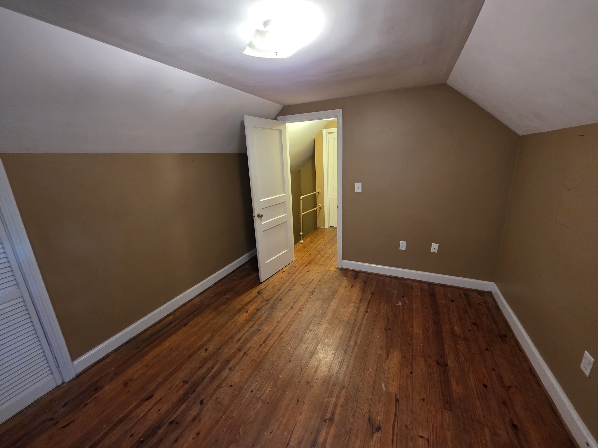 322 E Campbell Rd