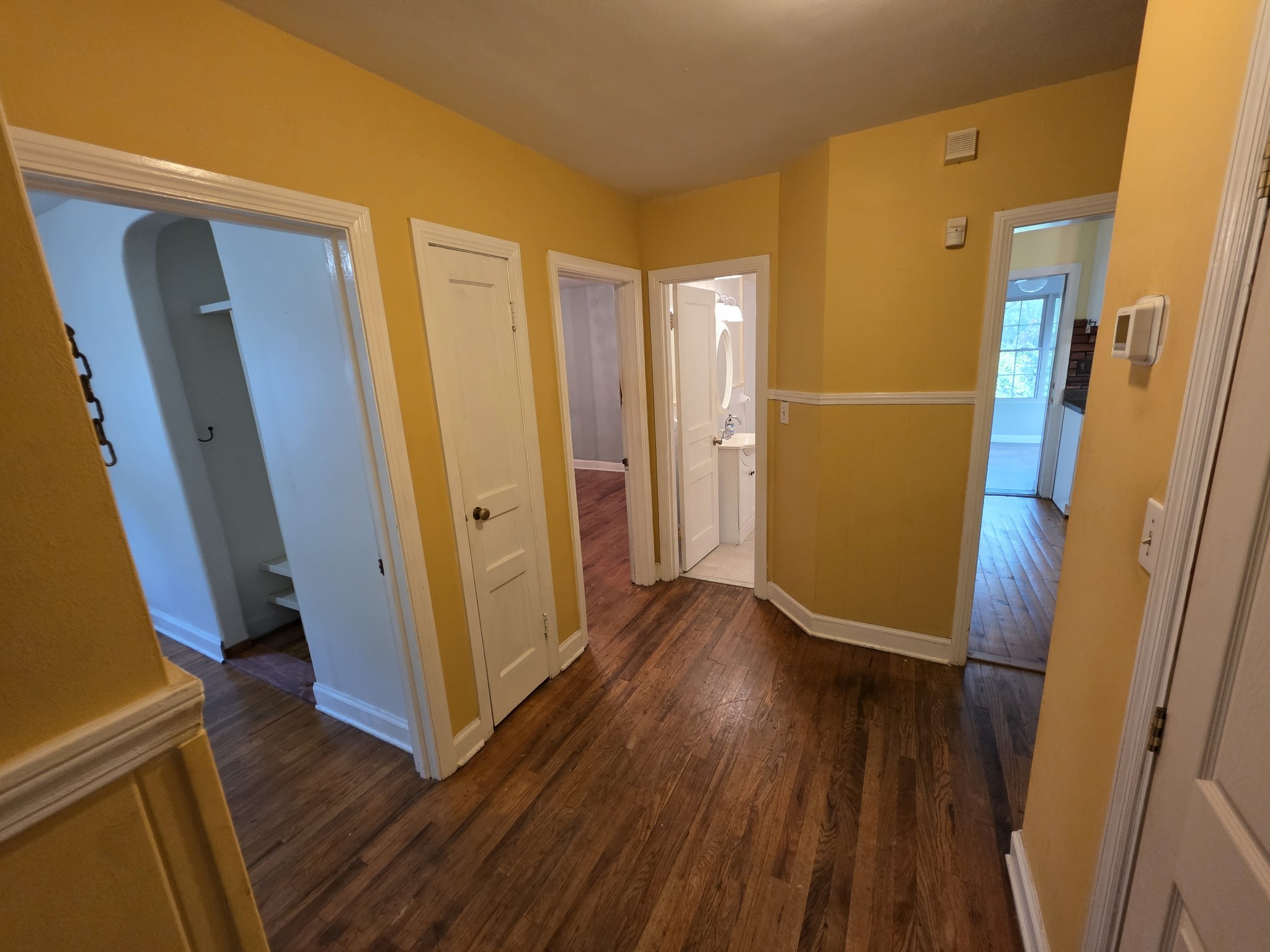 322 E Campbell Rd