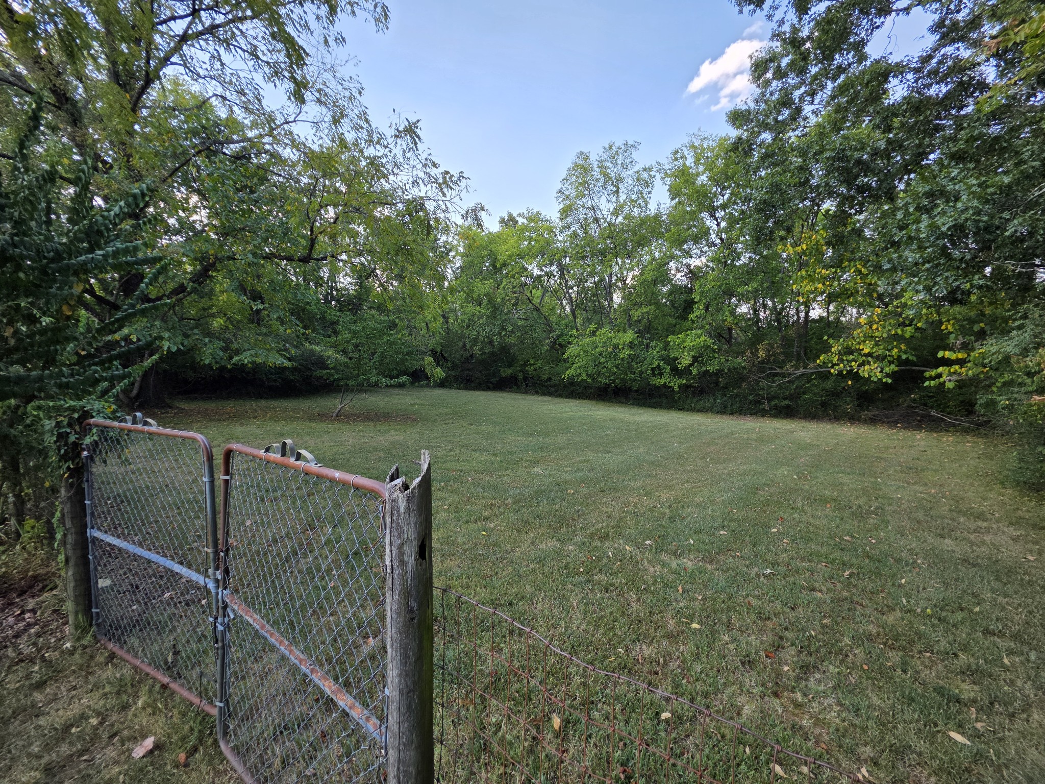 322 E Campbell Rd