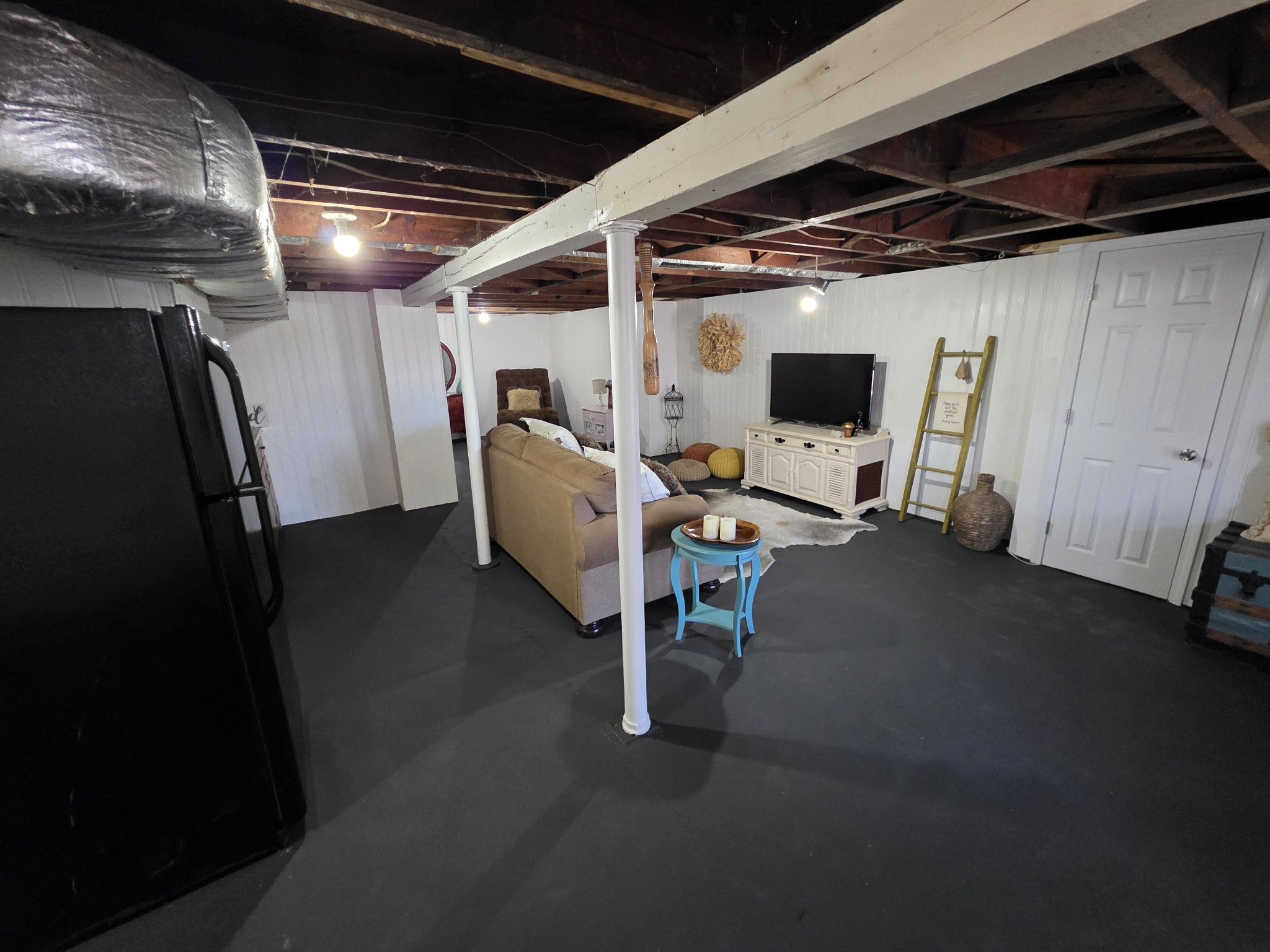 712 Bryan St