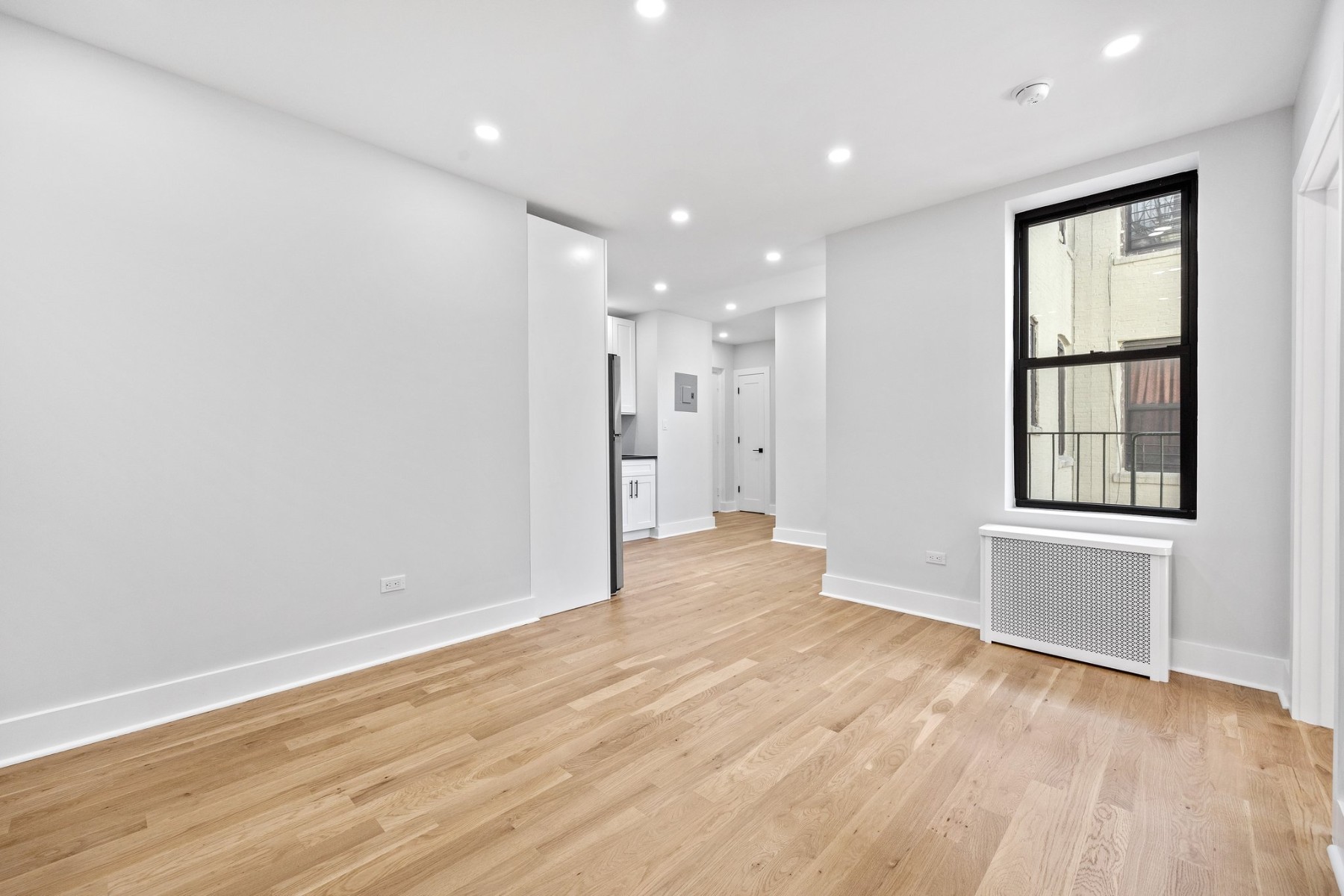 382 Eastern Parkway 5AA