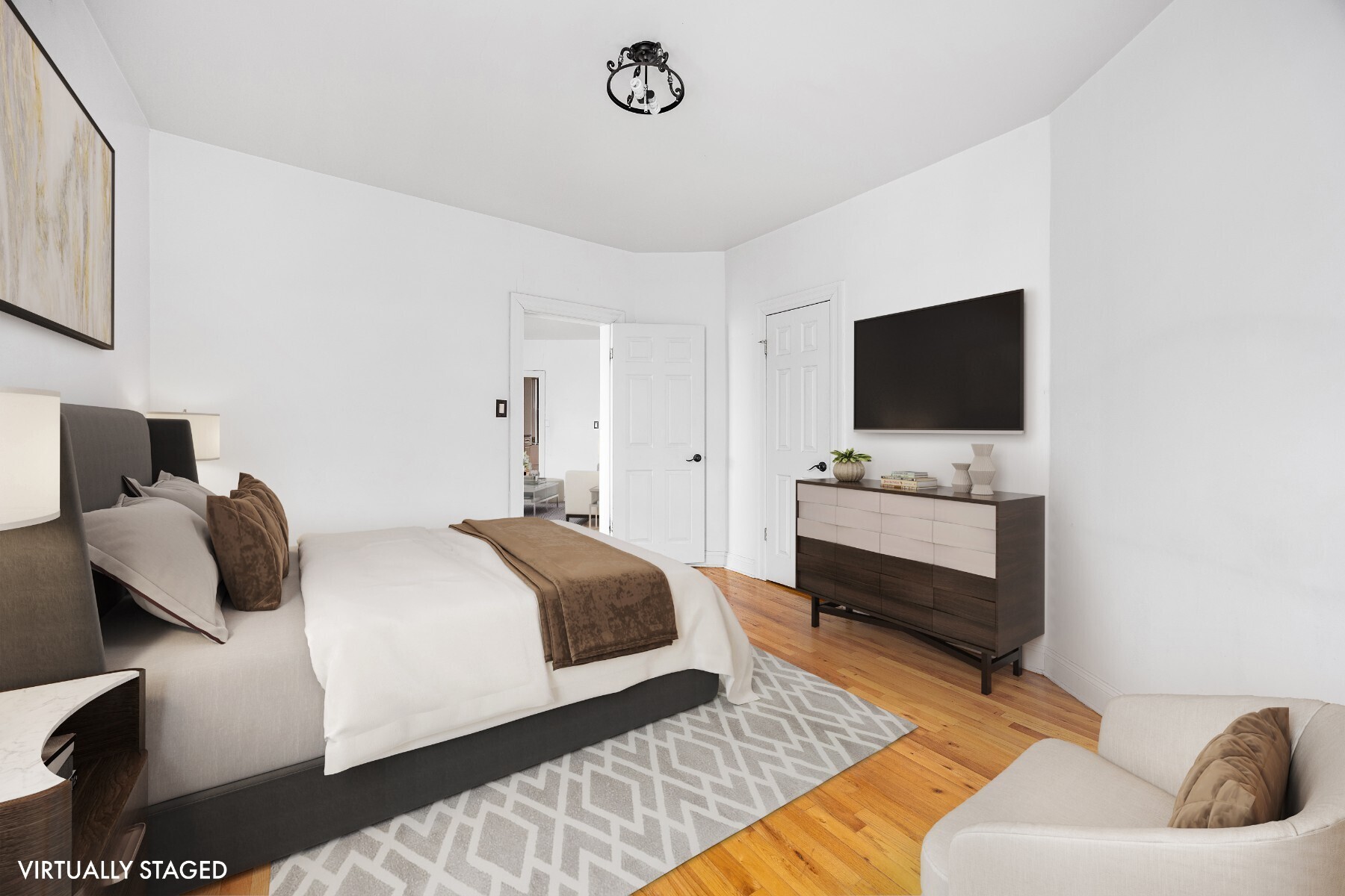 750 Riverside Drive 4C