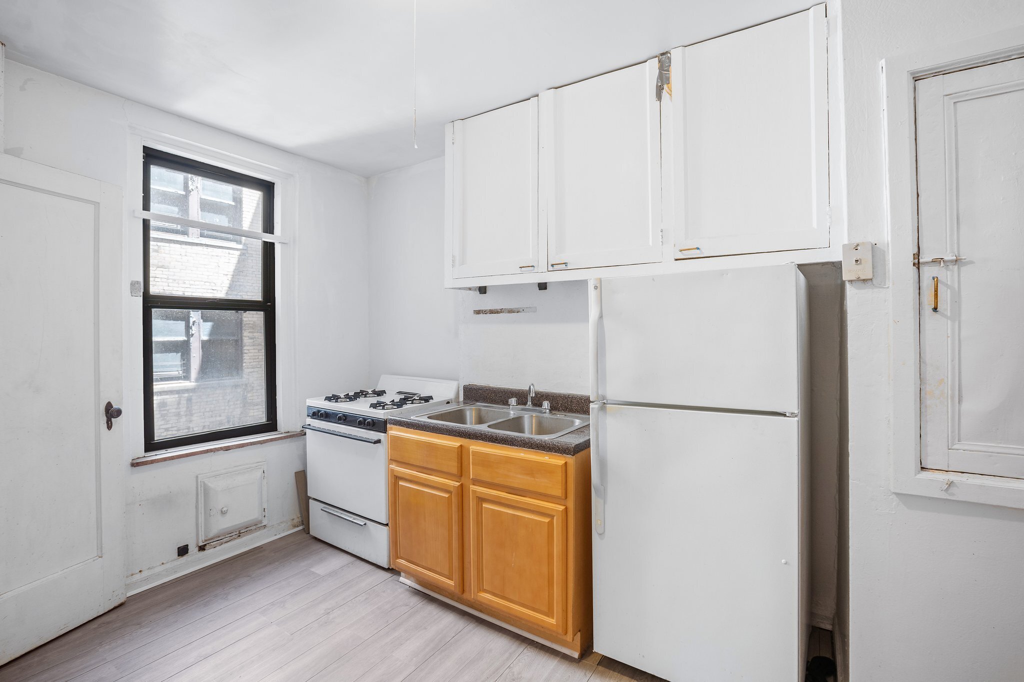 105 Bennett Avenue 36B