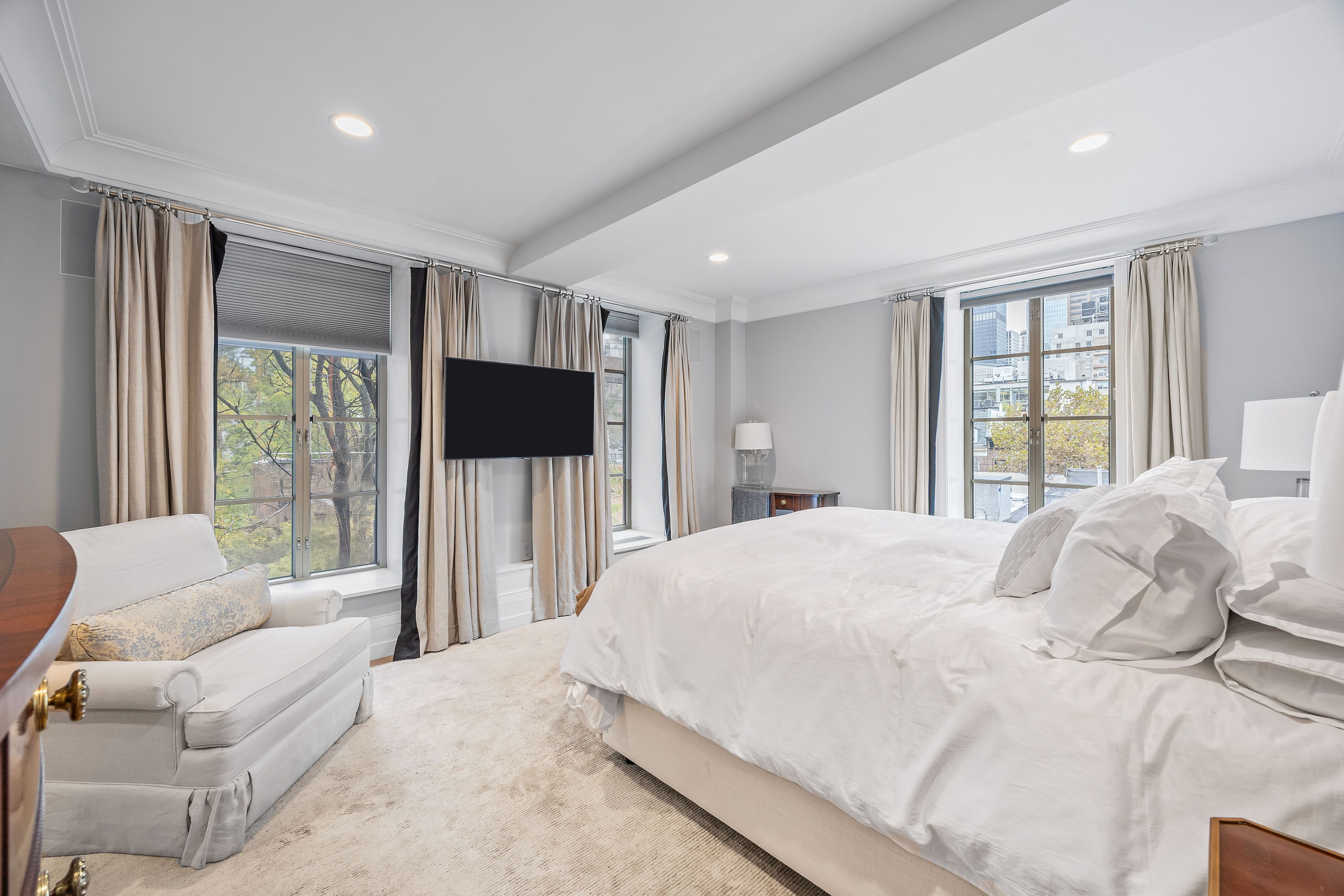 140 E 63rd Street 5DG