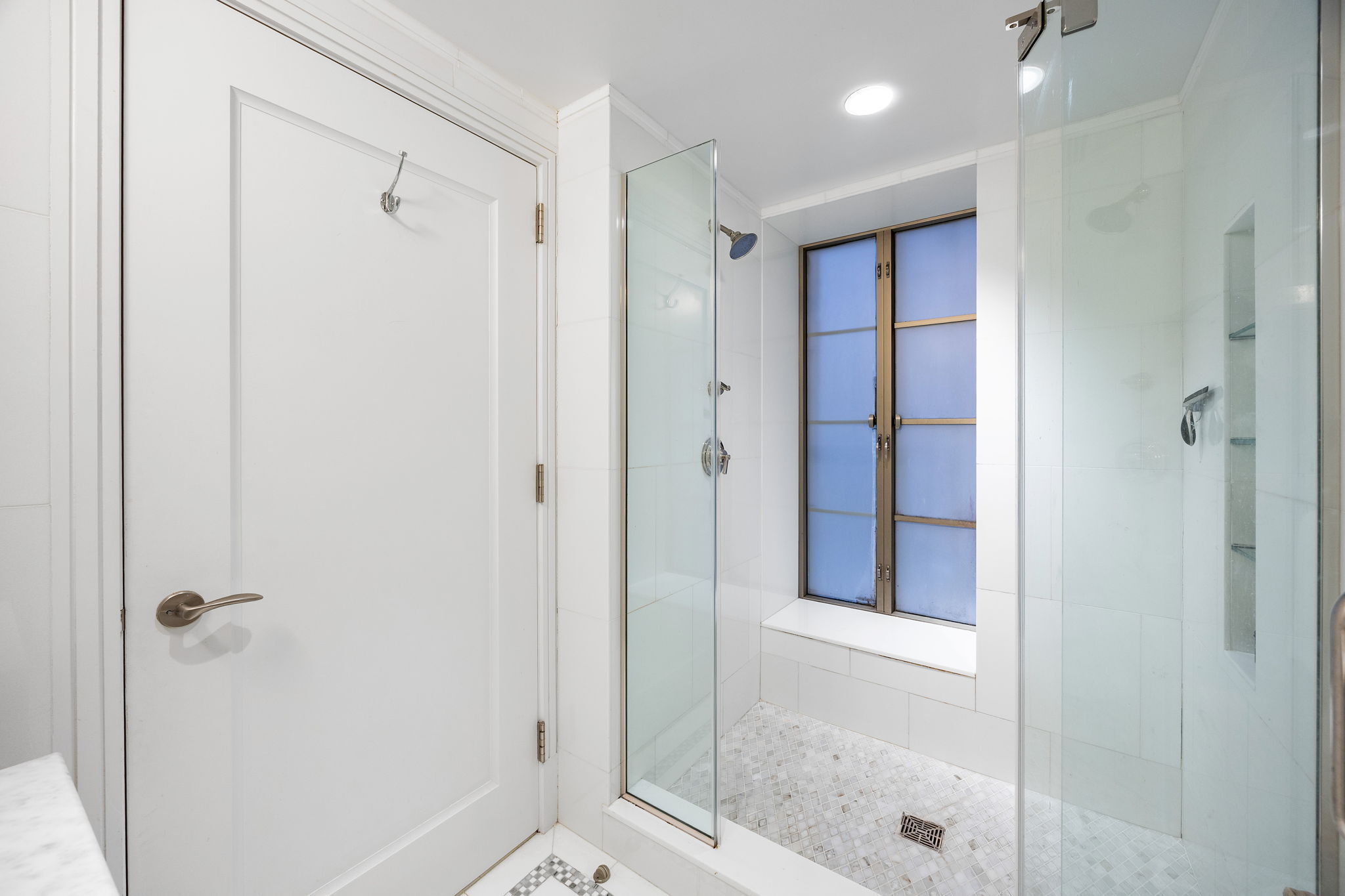 140 E 63rd Street 5DG