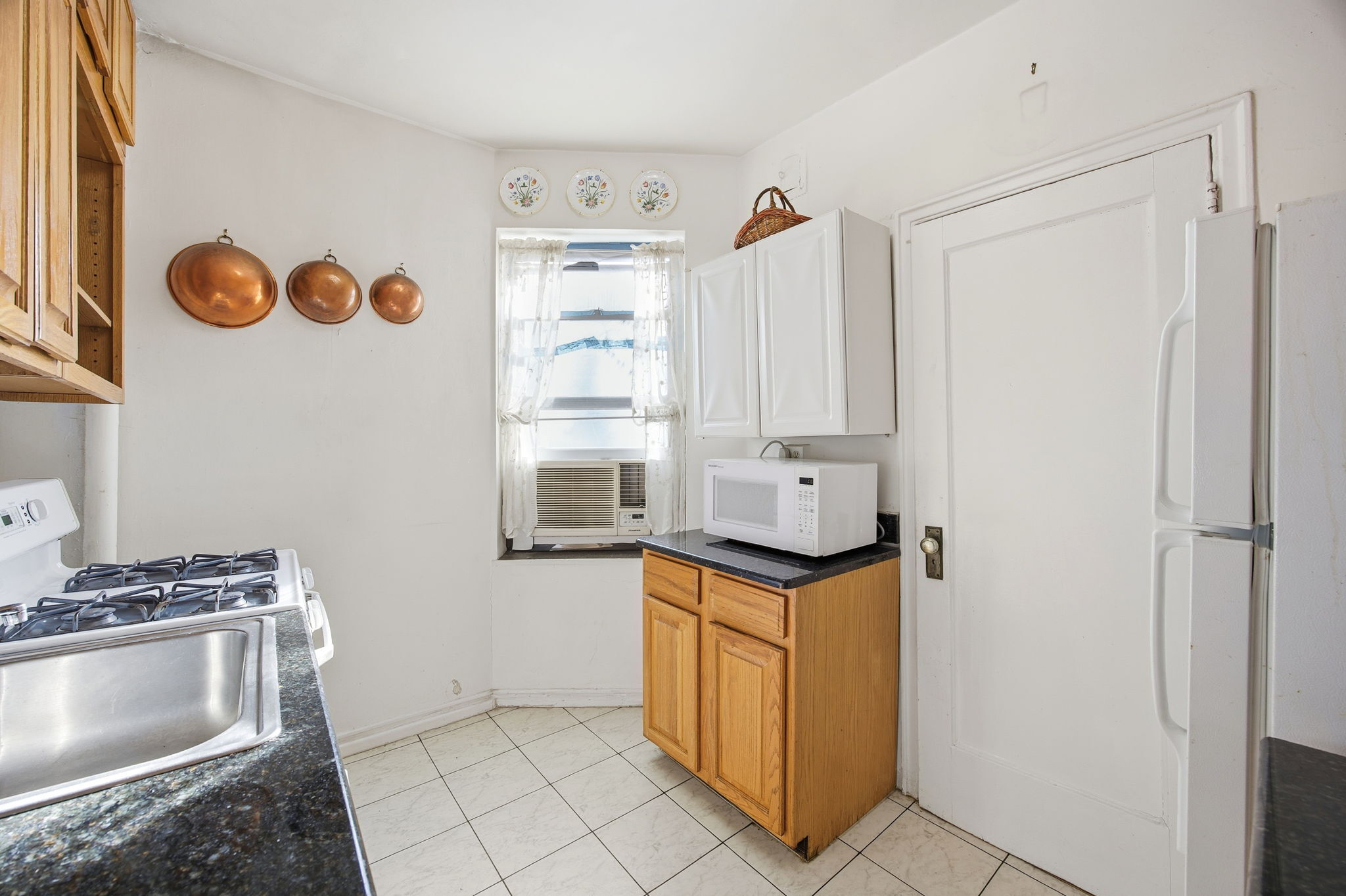 225 E 74th Street 3J