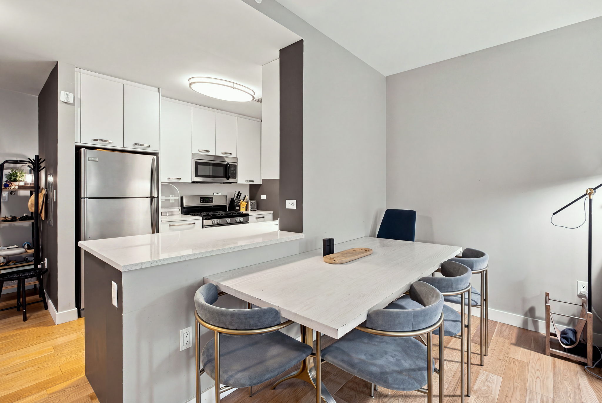 8 Vanderbilt Avenue 3A